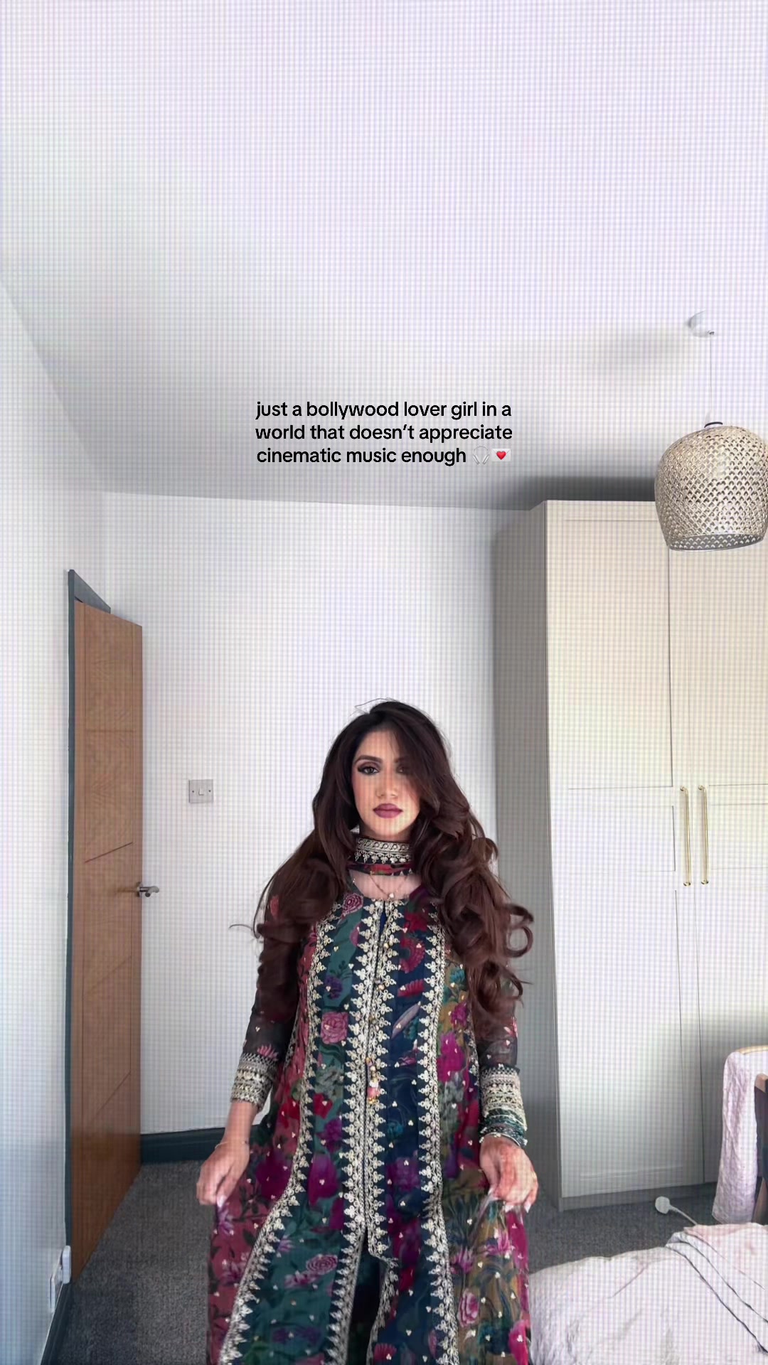 @Sahiba🥀
