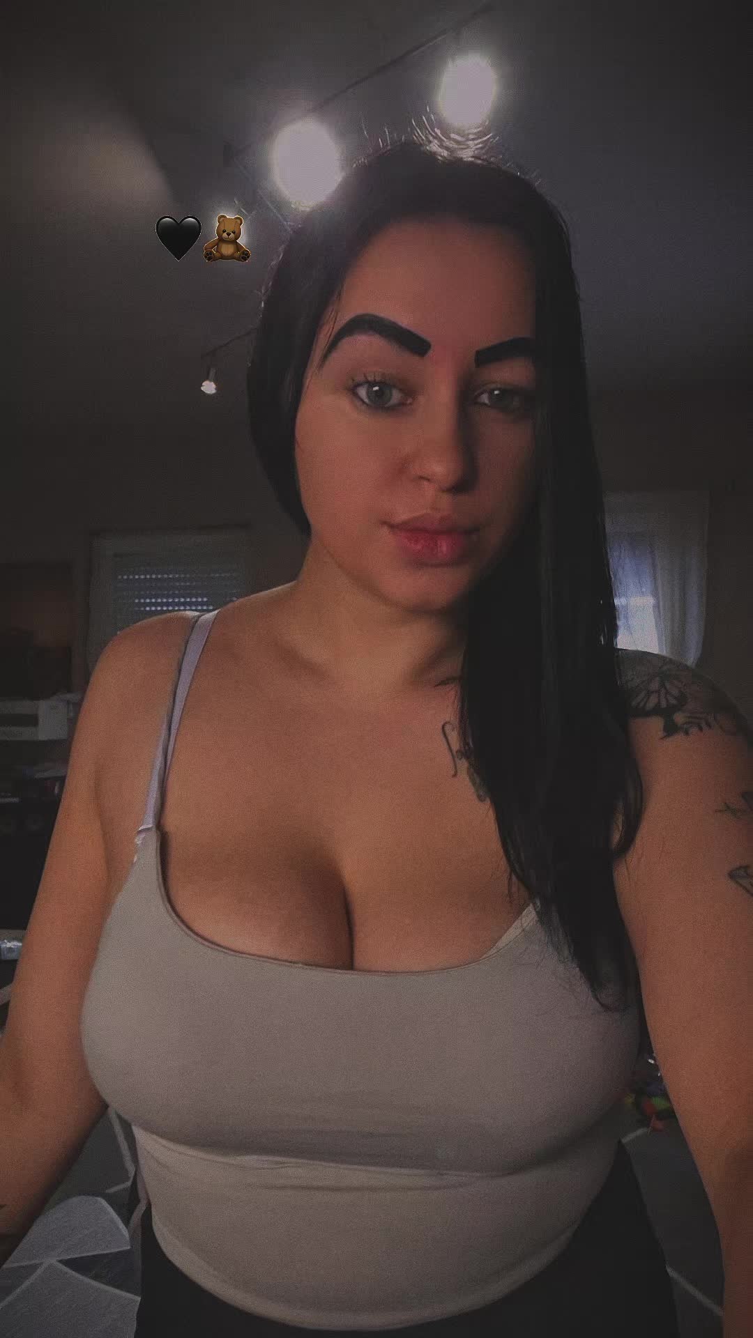 @Laura Juhász⚜️❤️⚜️