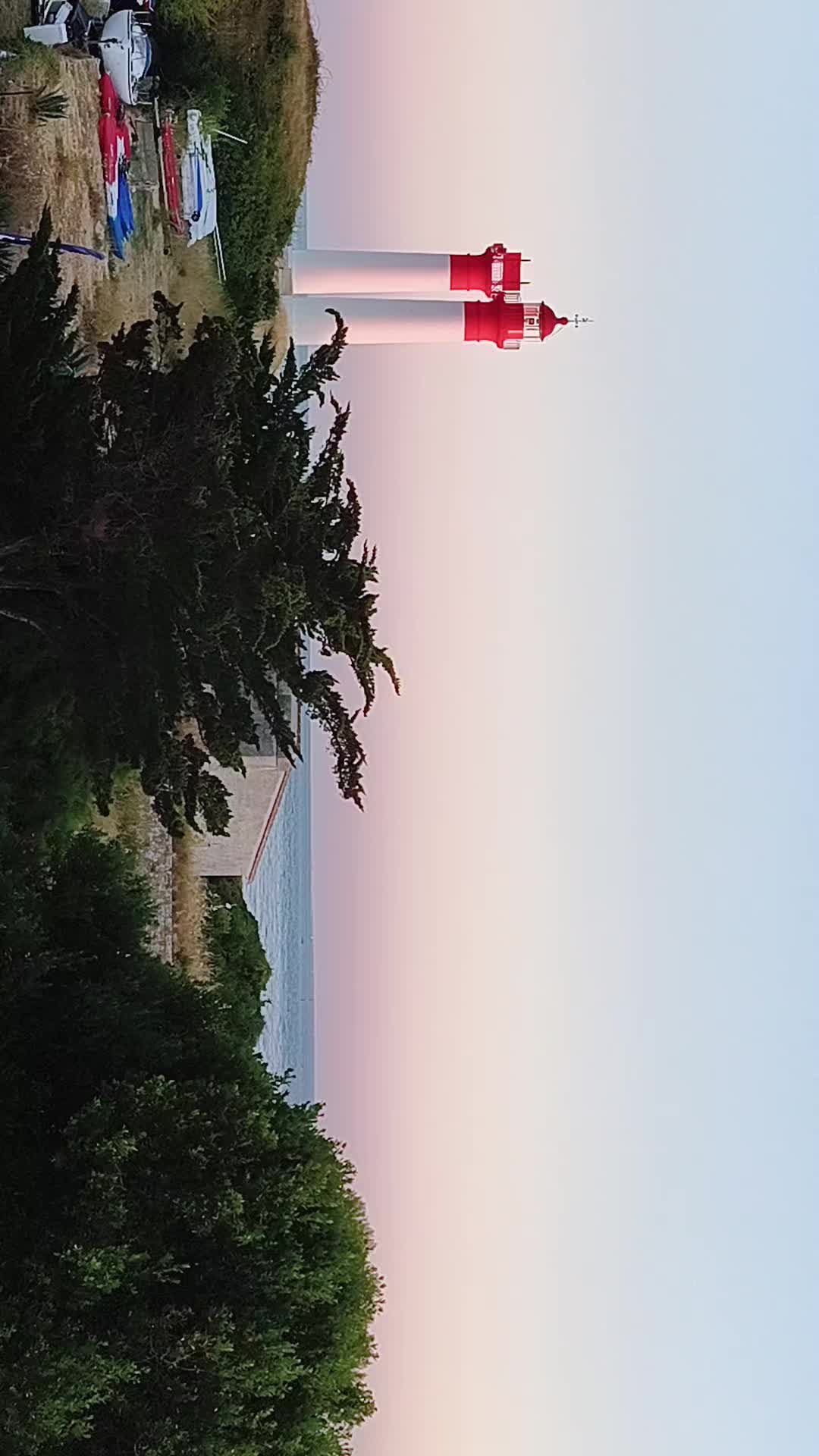 @Râ 🔆🦅♀️