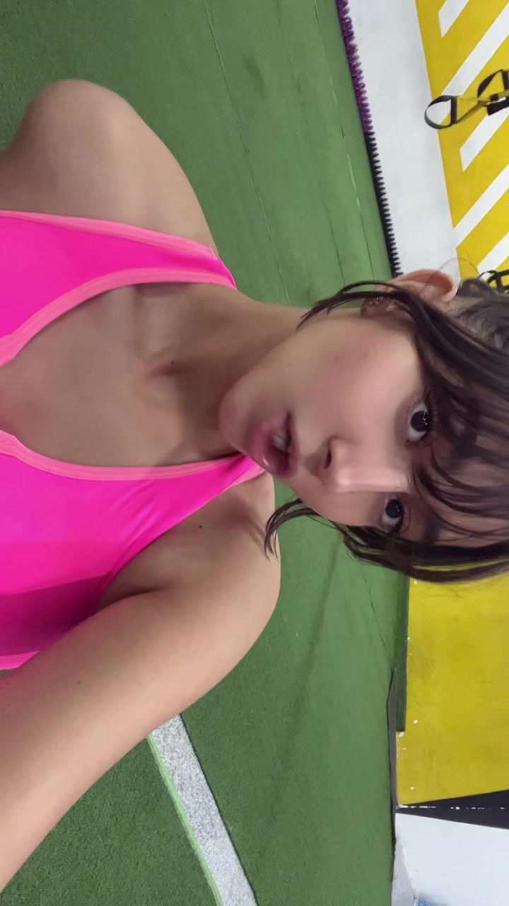 @Saniiii