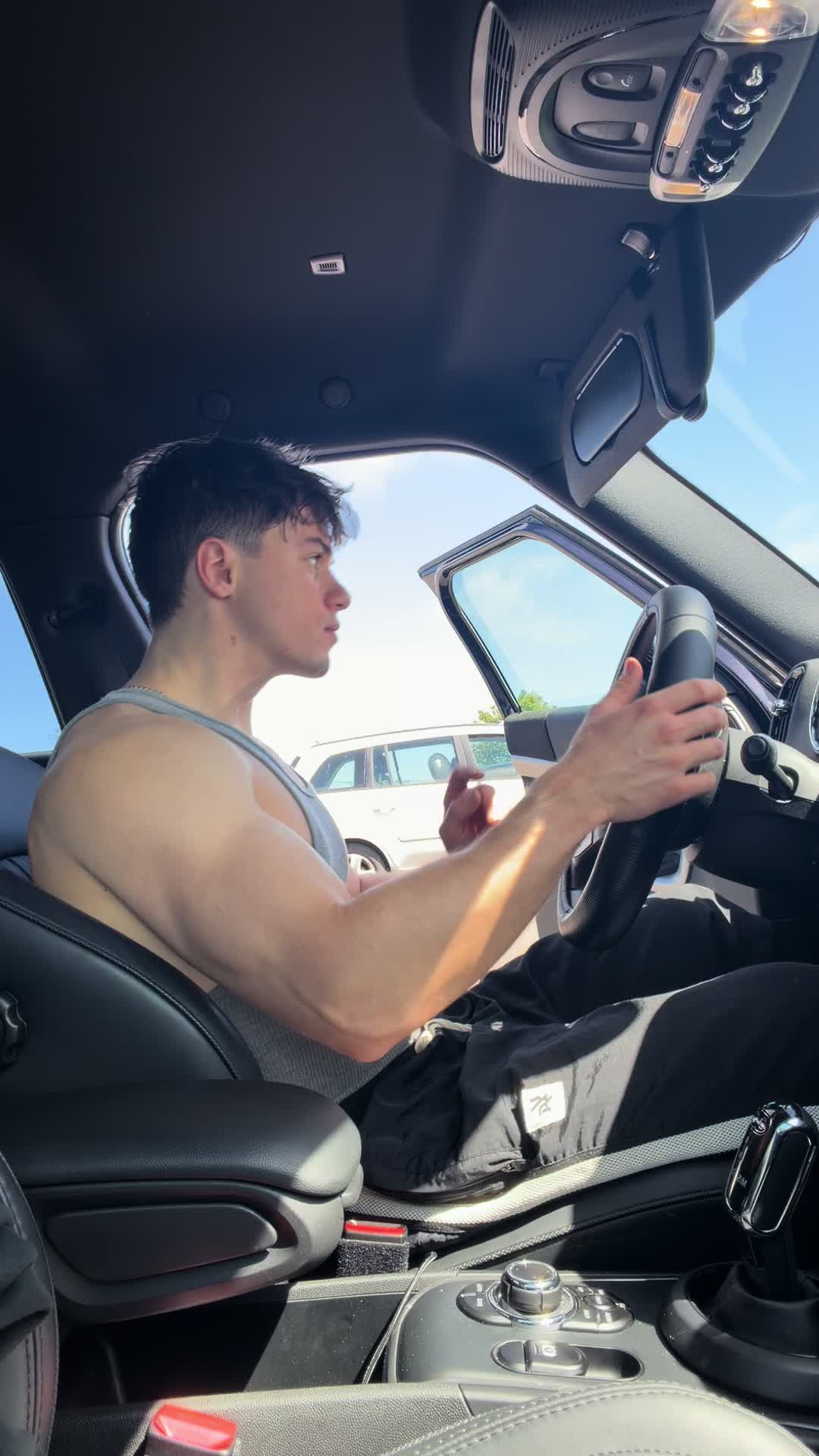 @lewmfit
