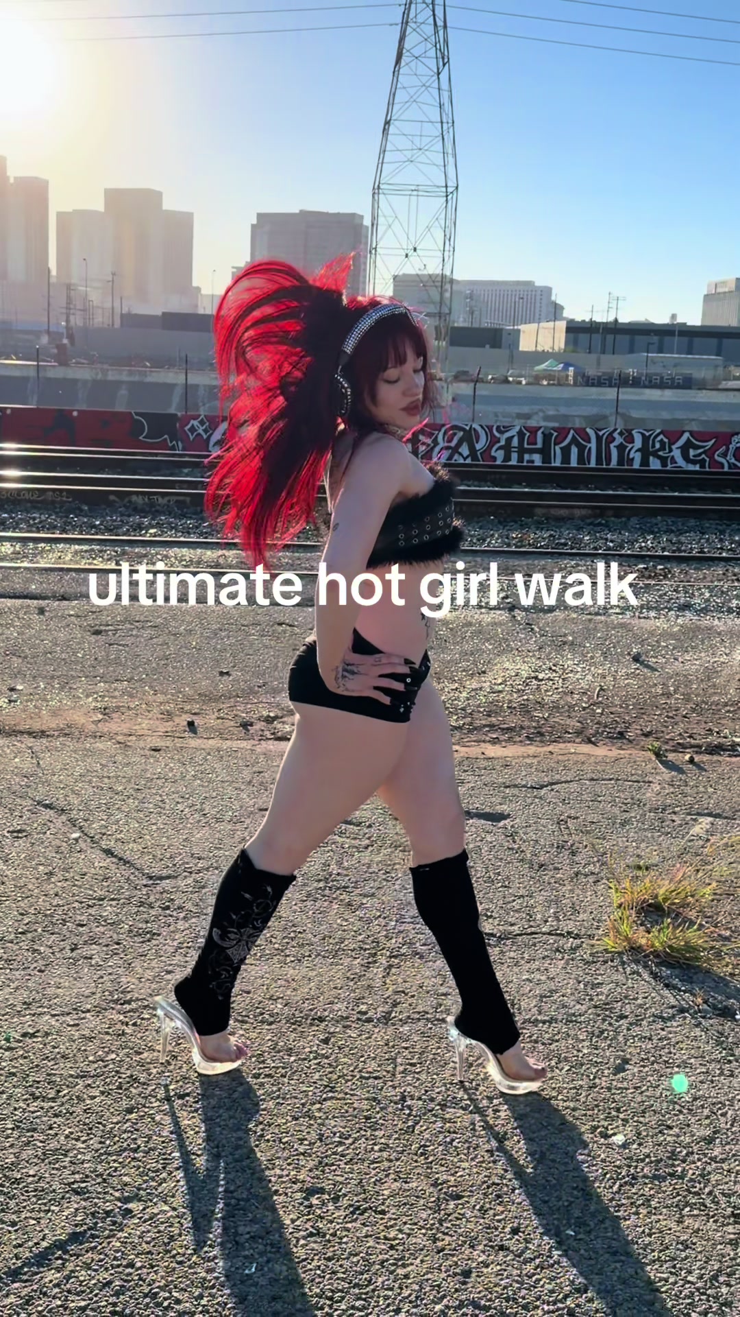 @CHLOSTAR