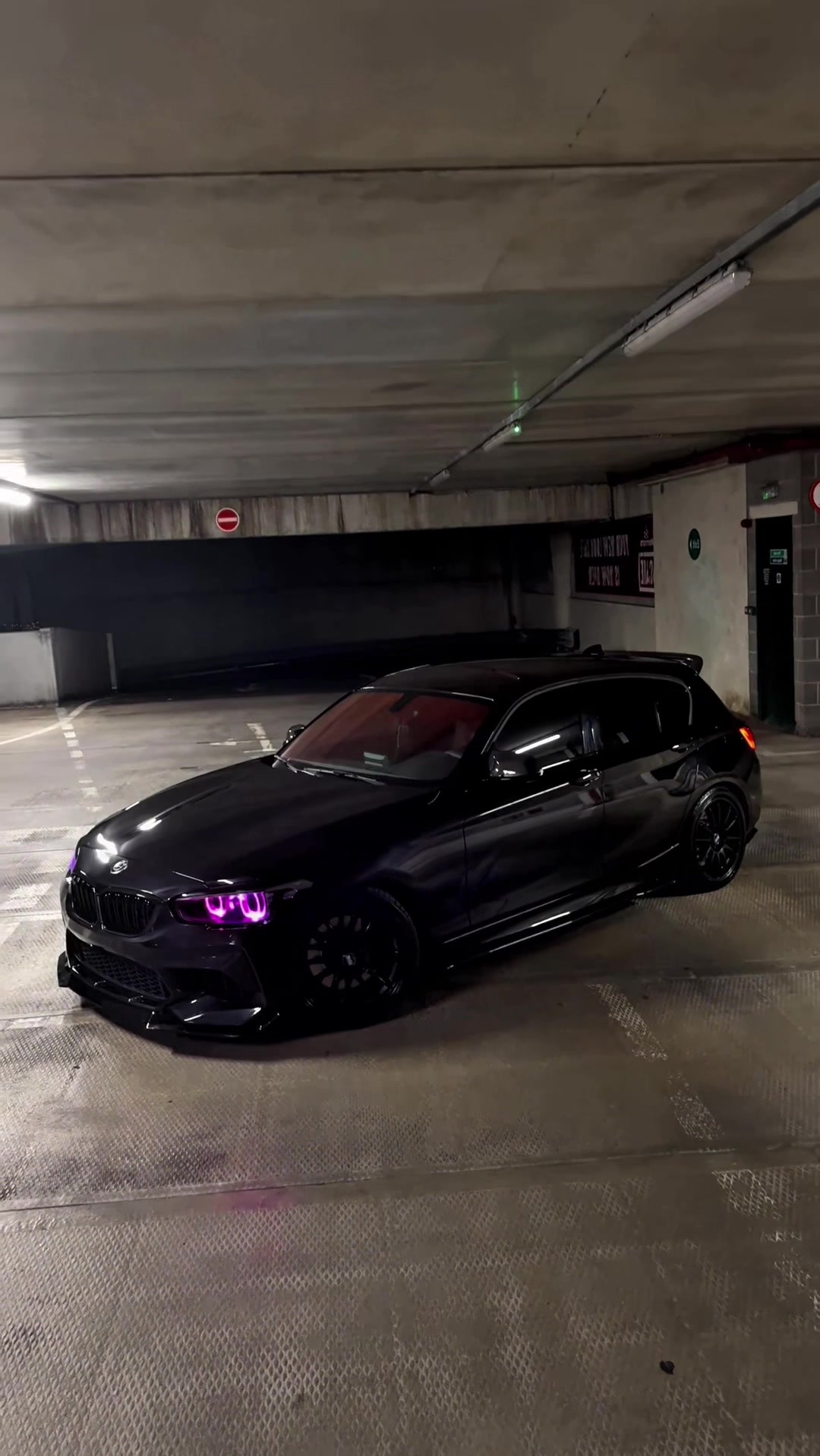 @THEBLACKM140i