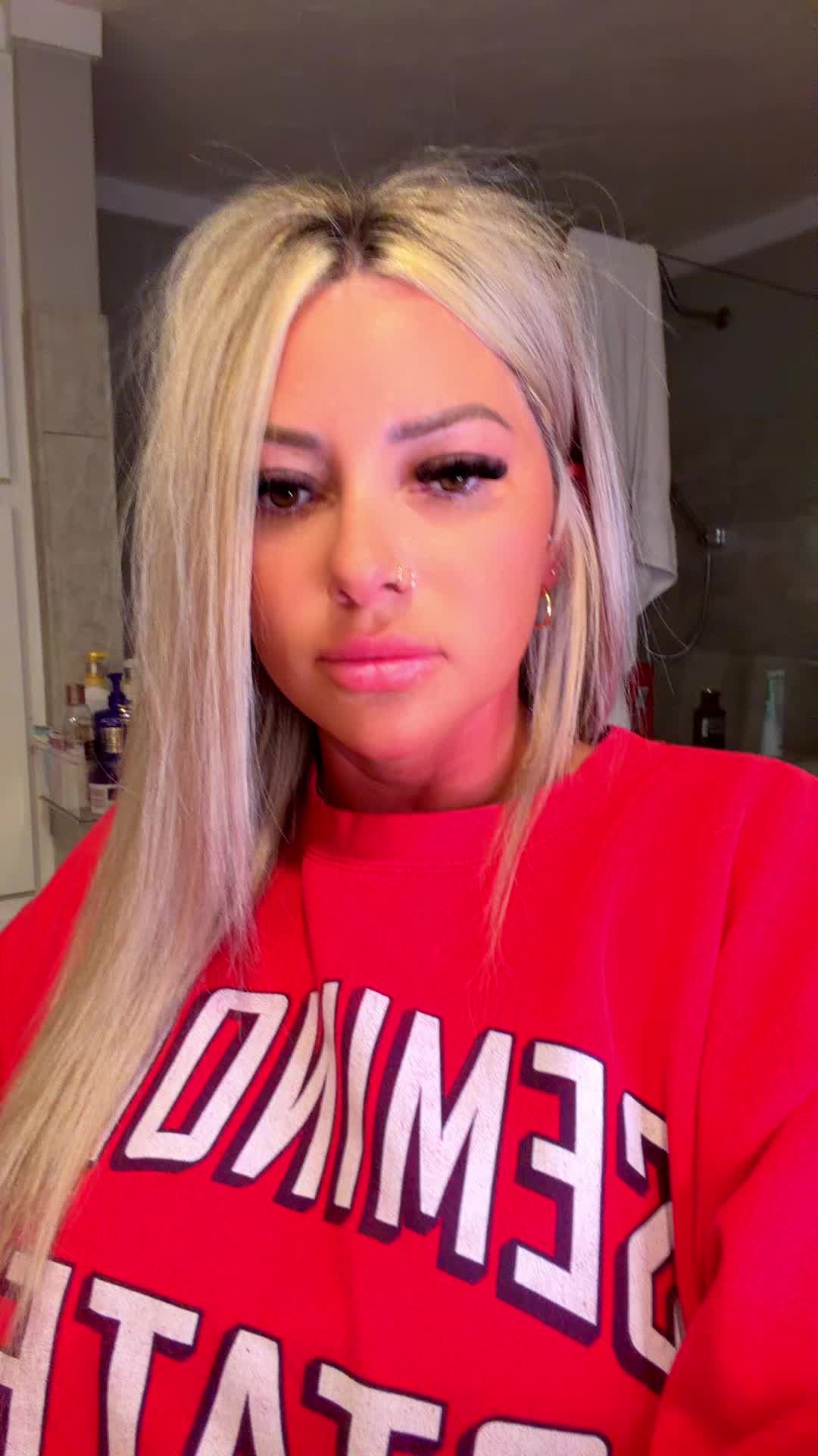 @KALLEE | MAMA | RN