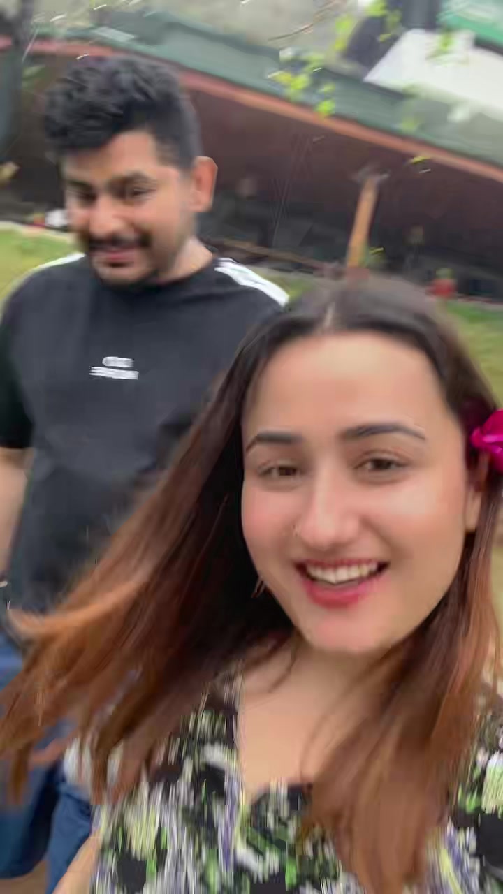 @_charcha_charchit_