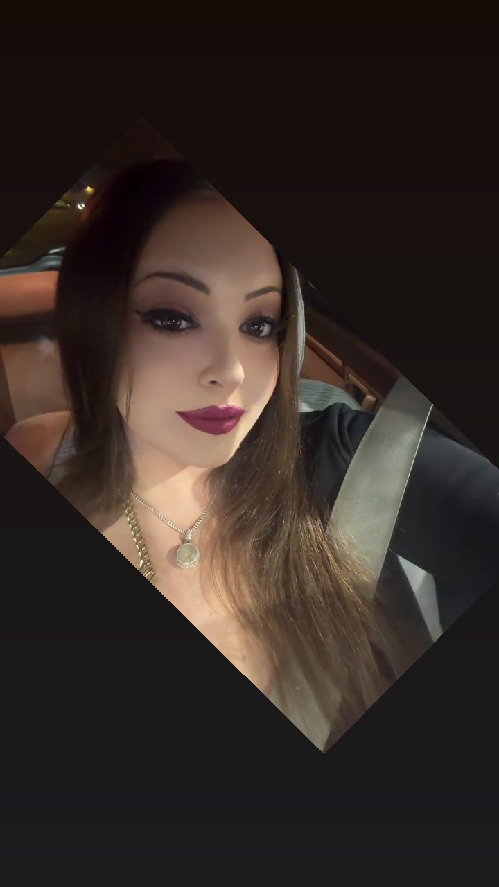 @TheSkincareSiren
