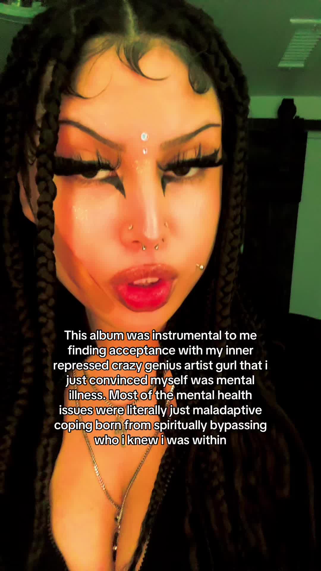 @️