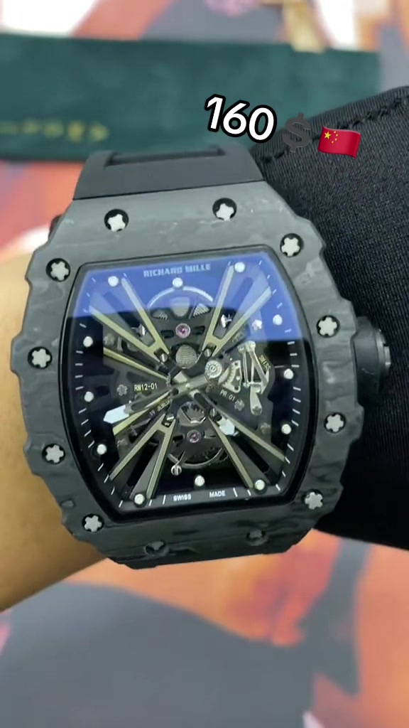 @Chronosco.watches
