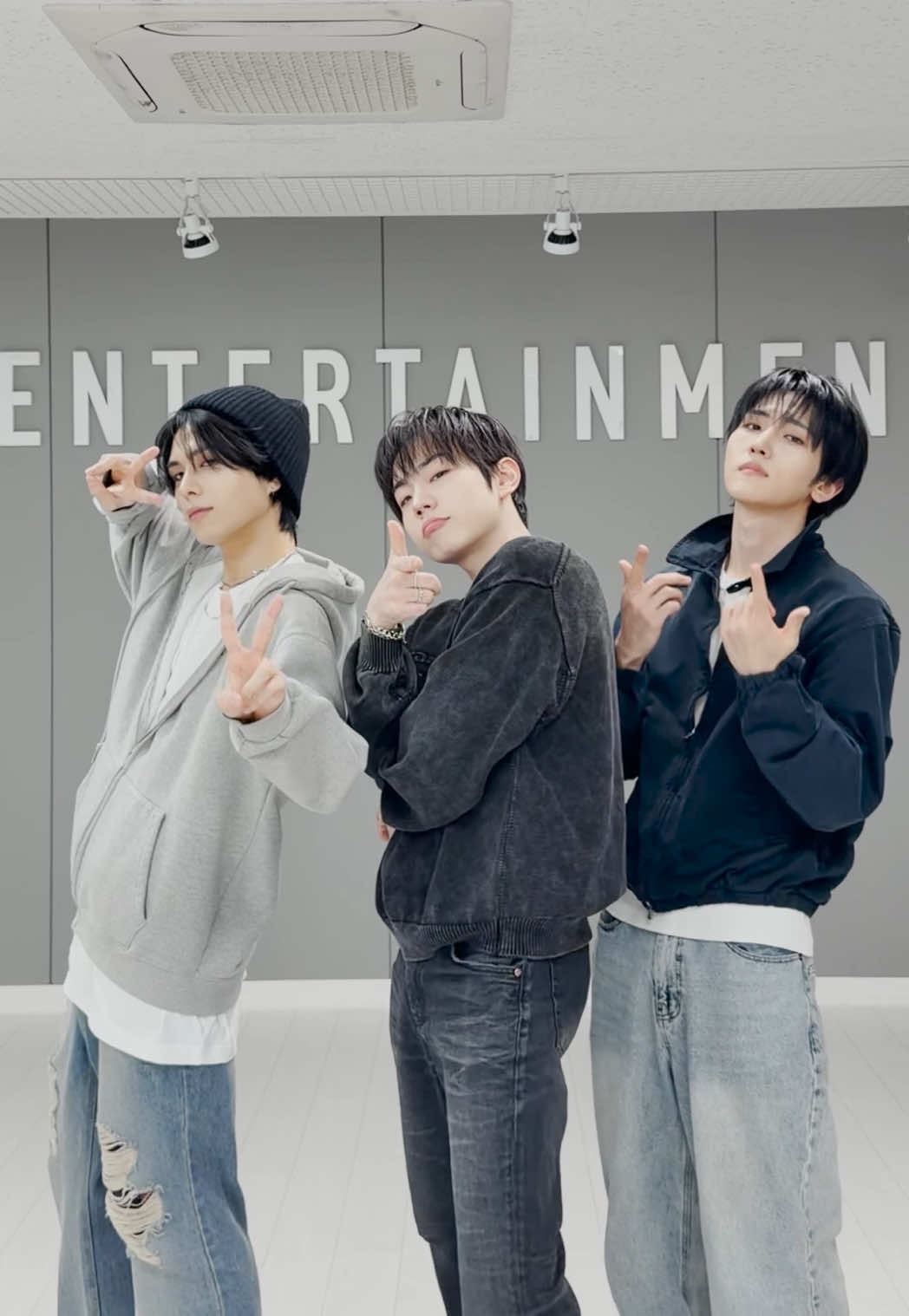@E'LAST (엘라스트)