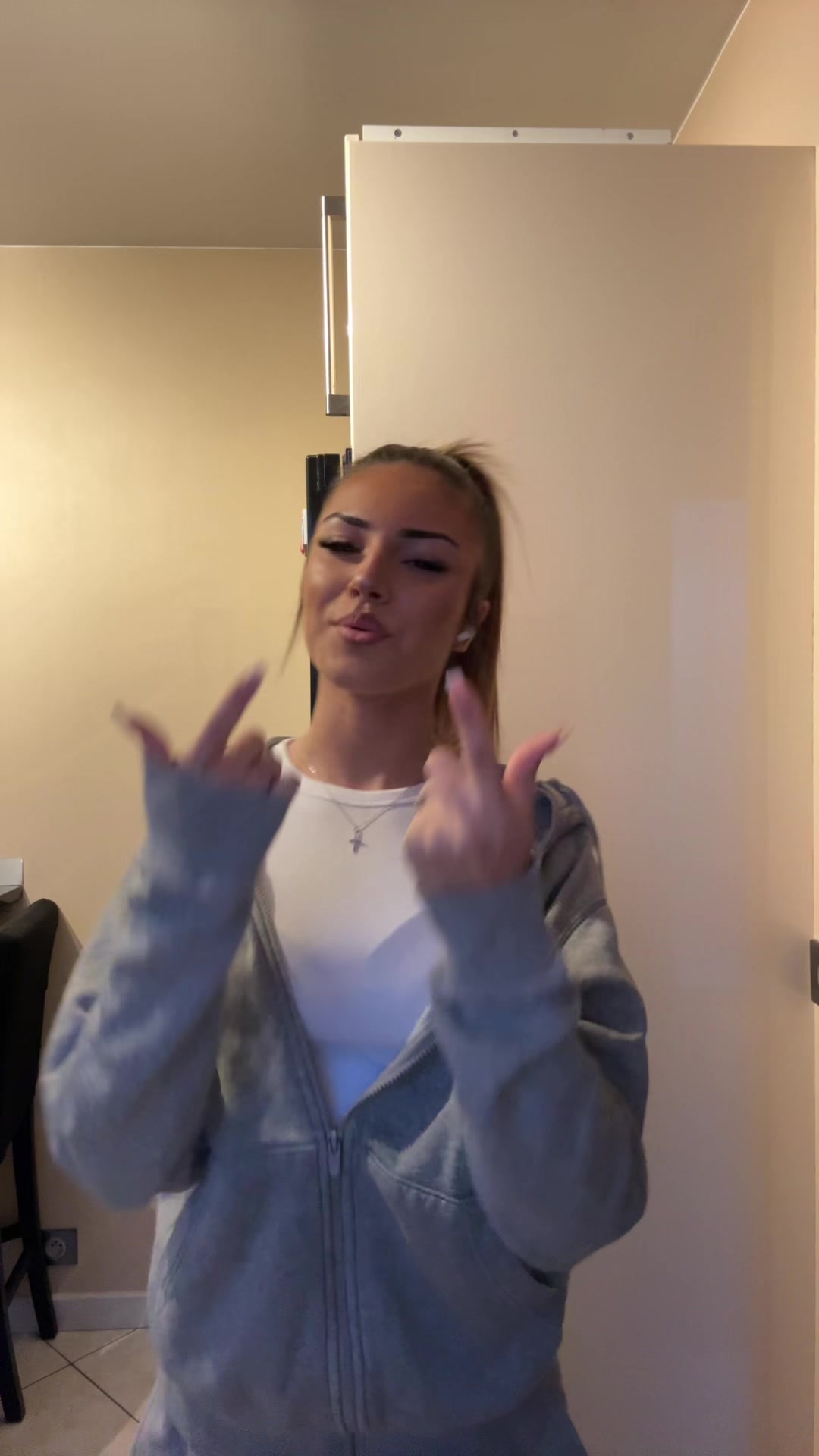 @𝐸𝐴
