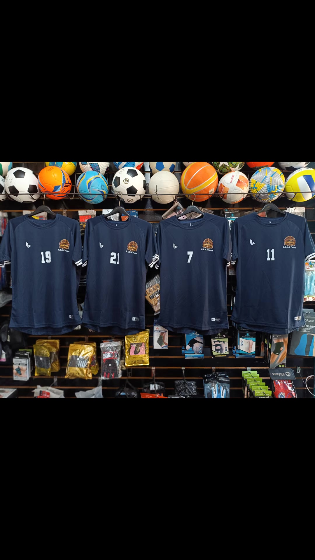 @Soccer Hero Sports Collection