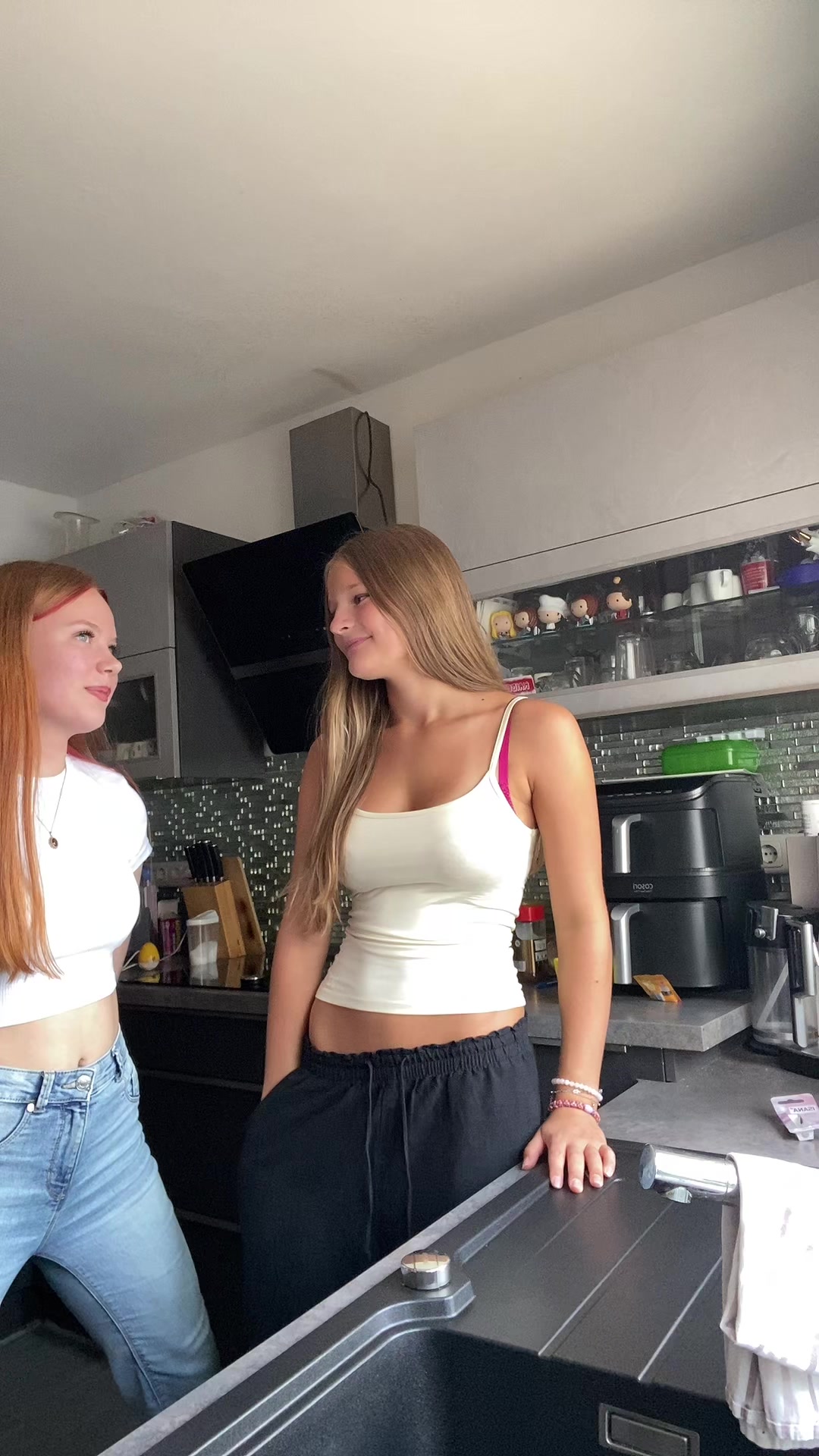 @Lara&Mila