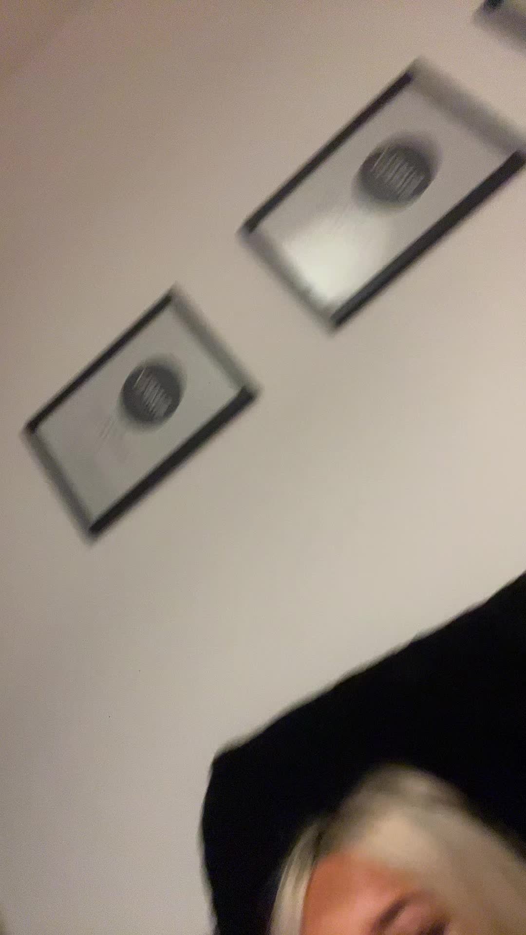 @ella
