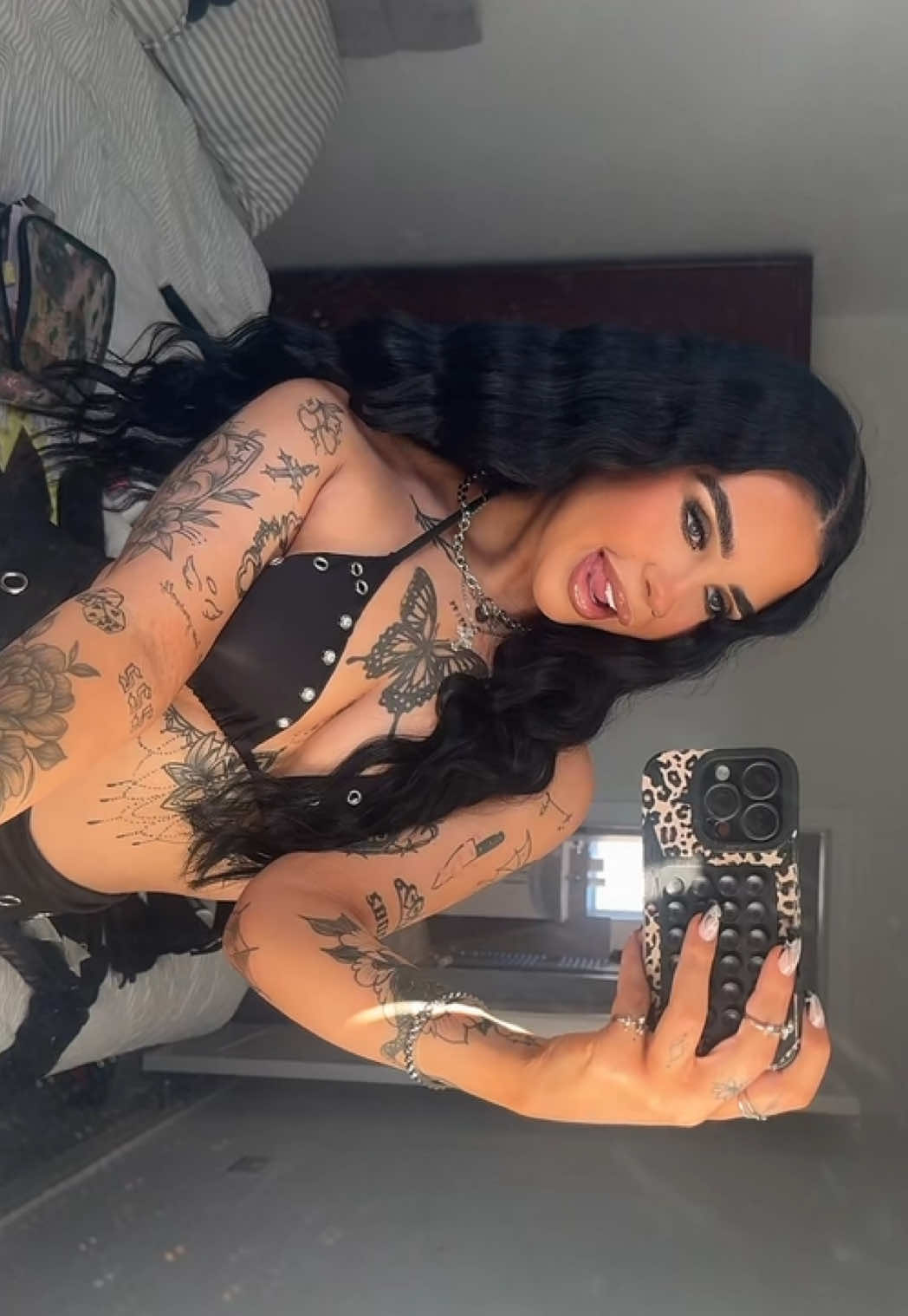 @Megan Elizabeth🐆🖤