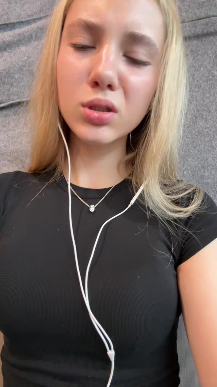 @Muah💋