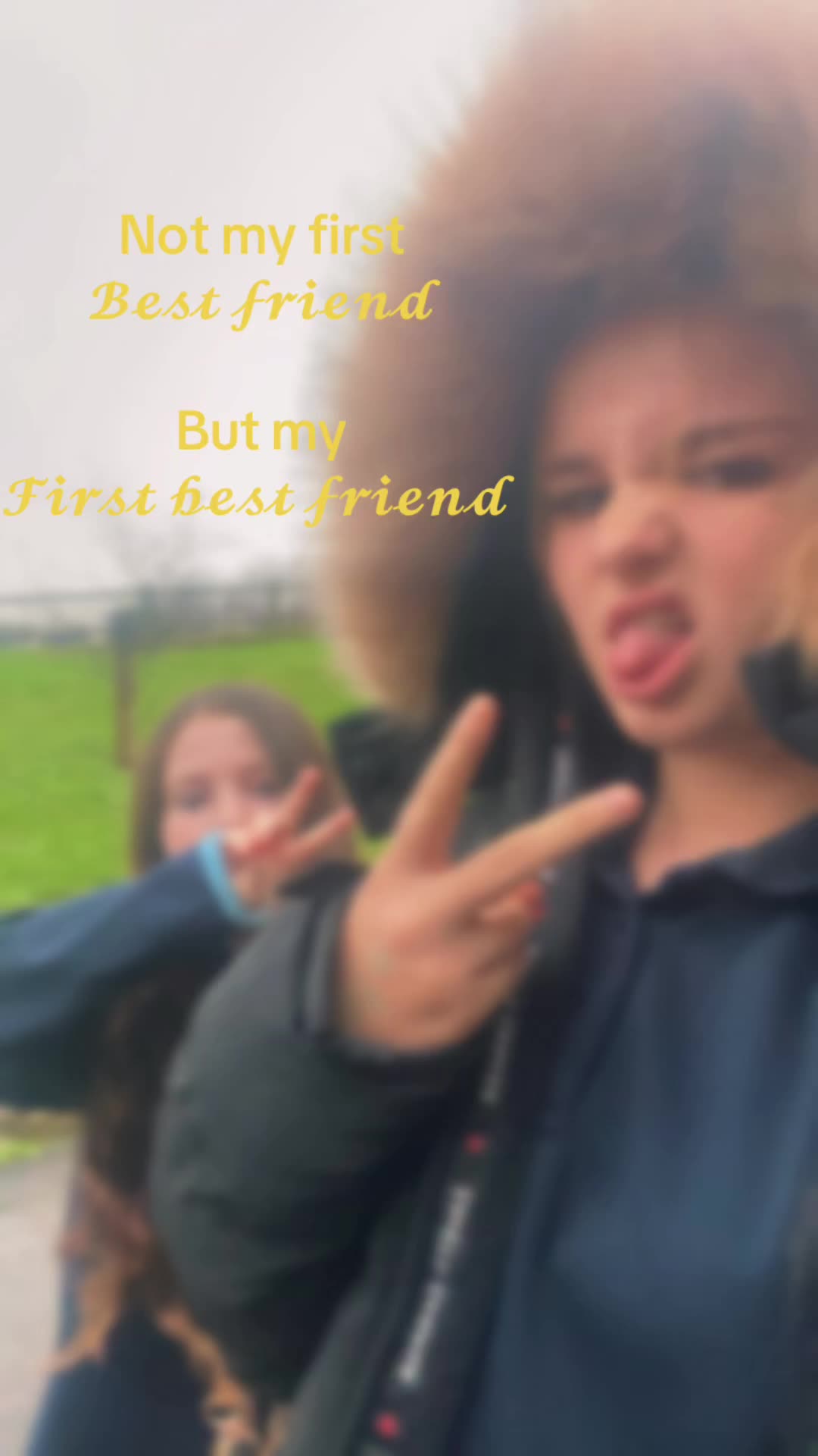 @𝙻𝚢𝚕𝚊𝚜𝚙𝚊𝚖𝚖𝚖