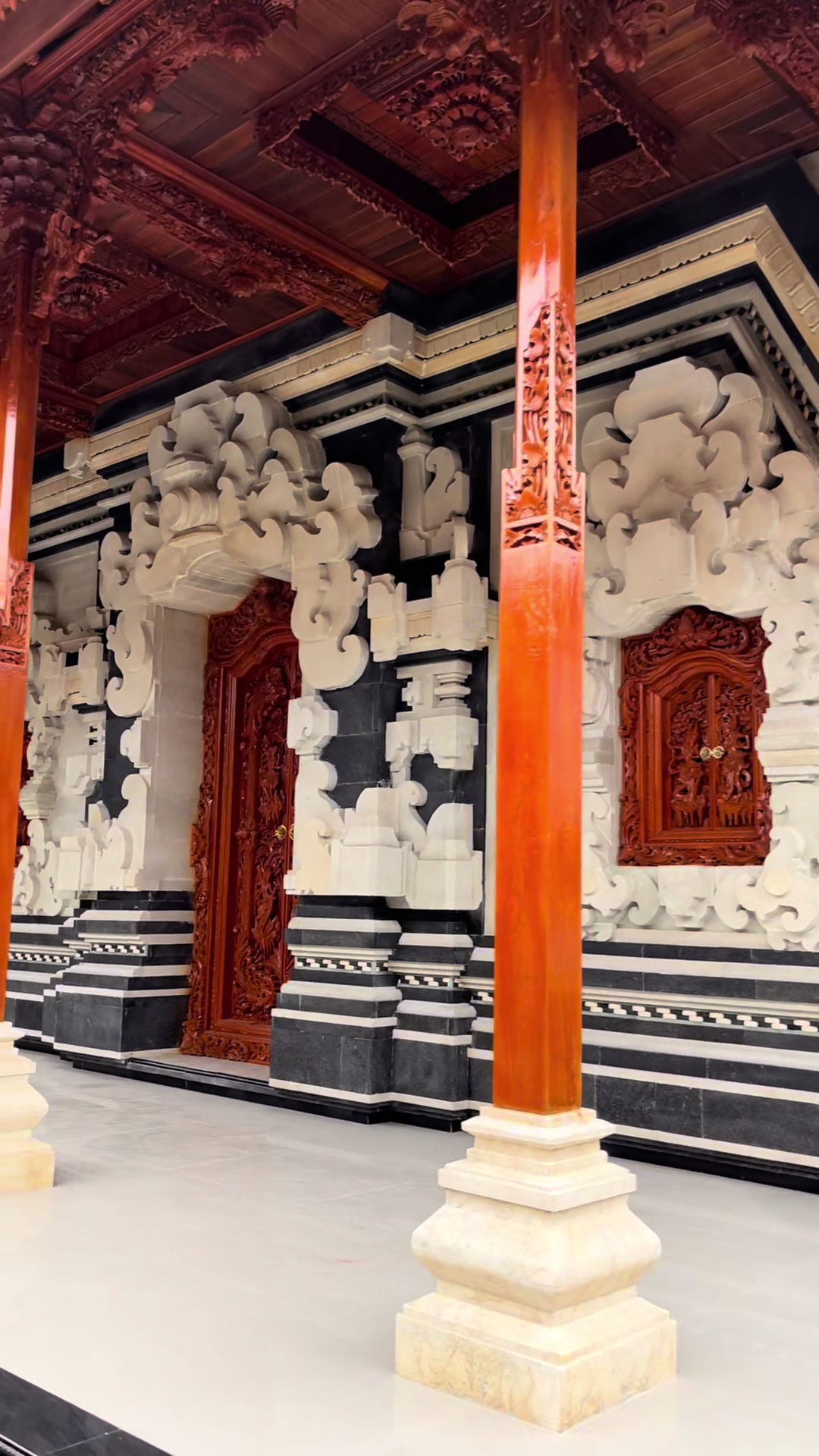 @Candi Bali