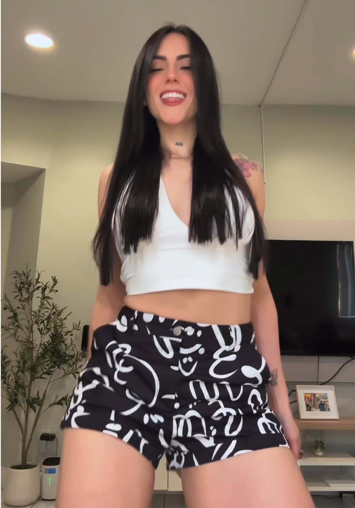 @PIA GOLLINI