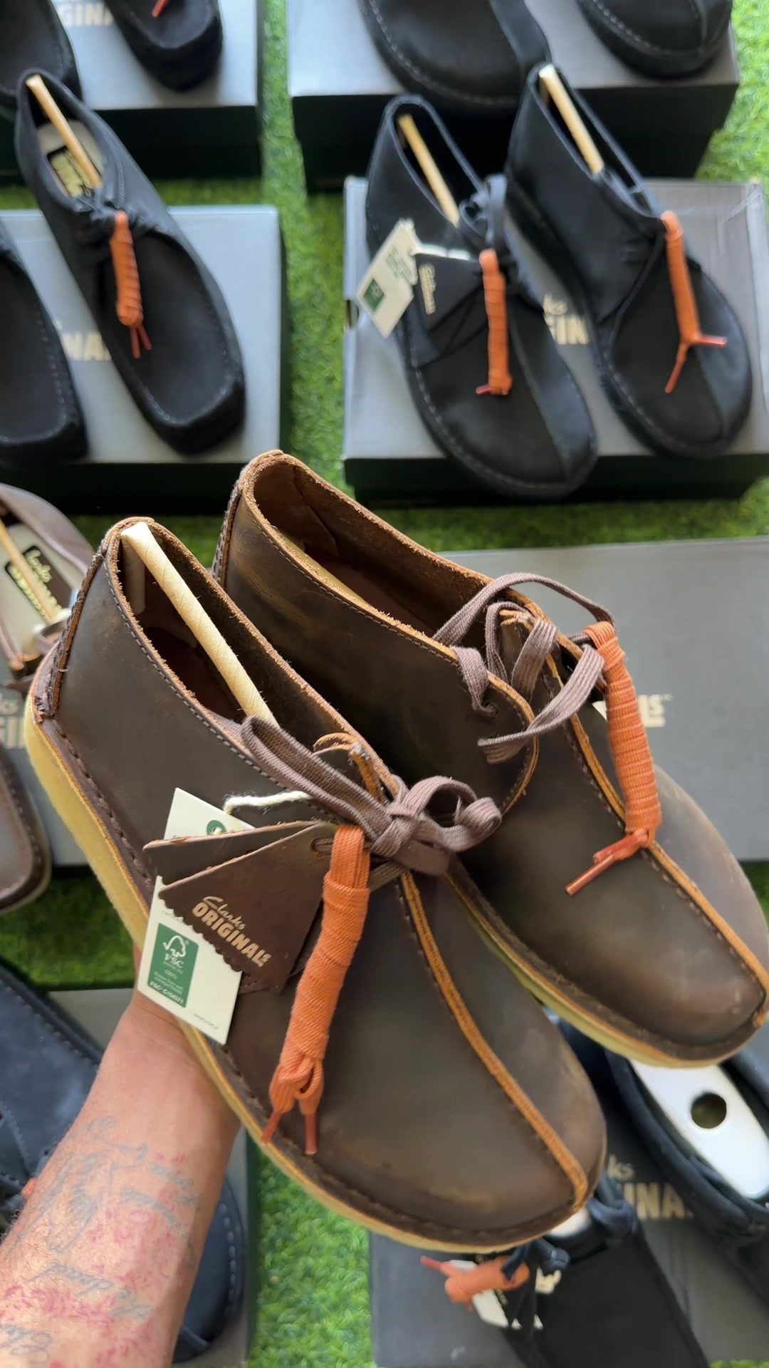 @Clarks & Clothes