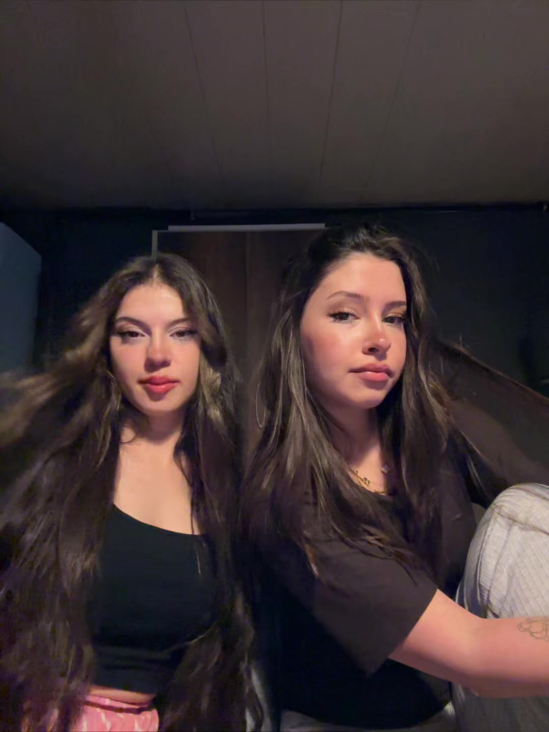 @𝓝𝓾𝓻 𝓞̈𝔃𝓶𝓮𝓷