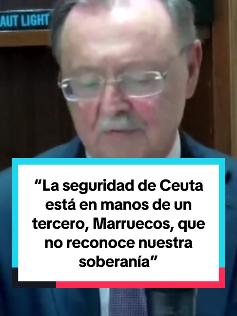 @El País