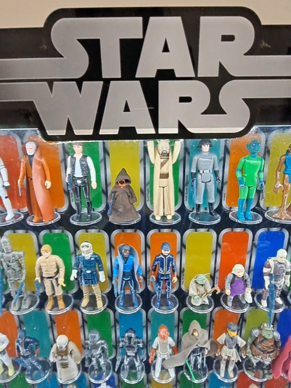 @VectisAuctions