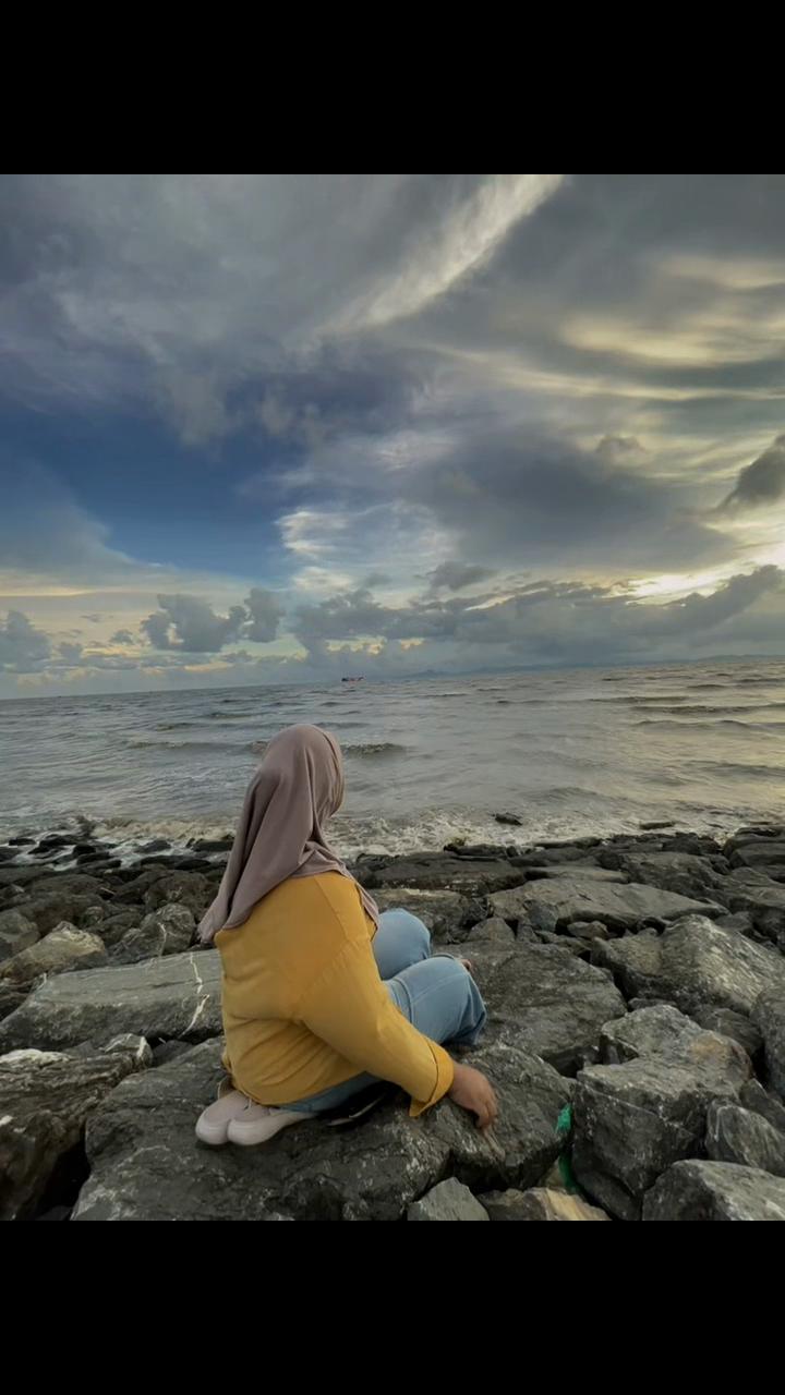 @afizahahamat🕊️