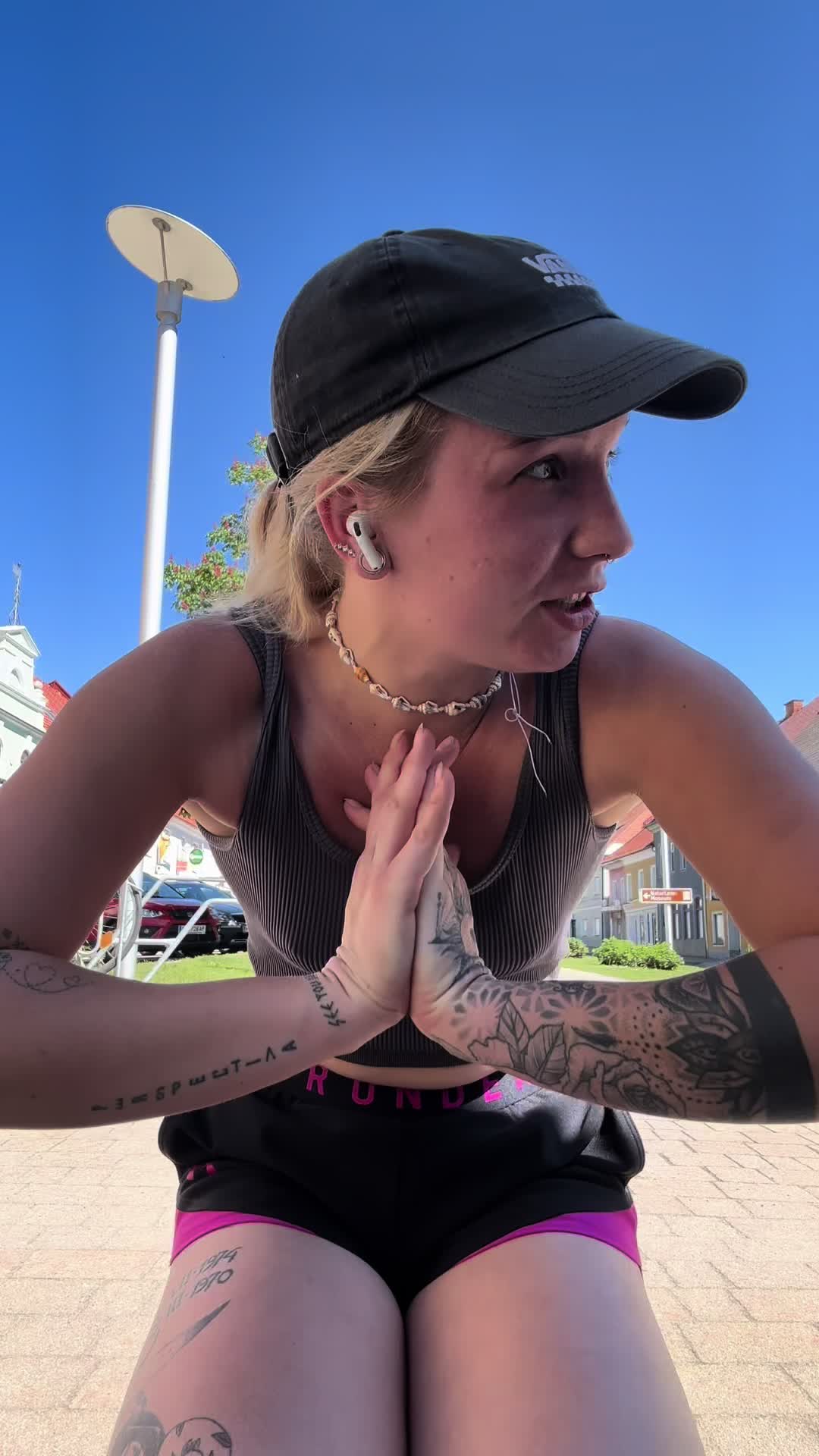 @ariessaxoxo🃏