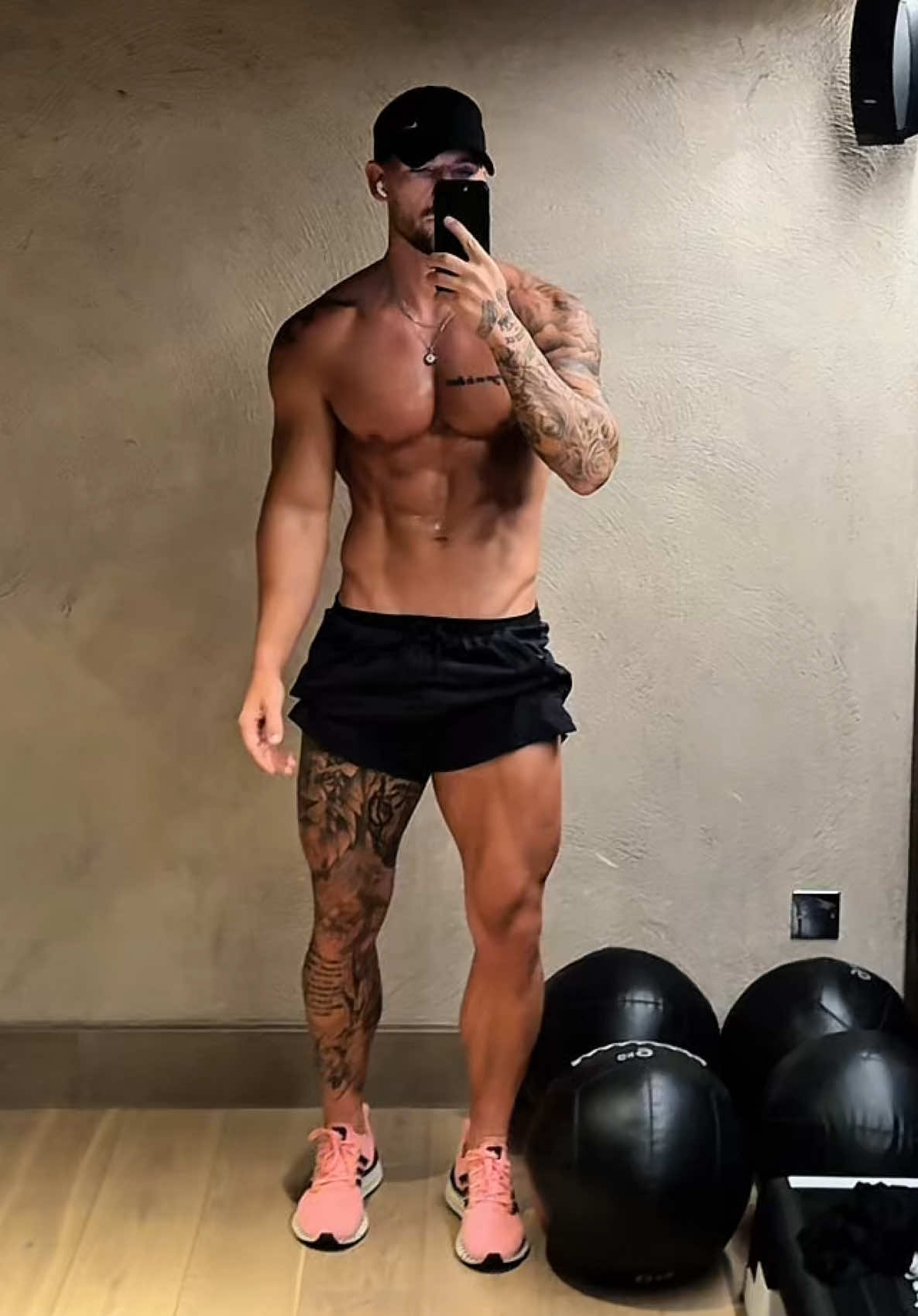 @joss_mooney