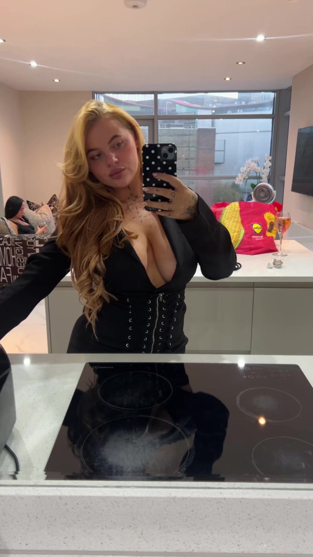 @T