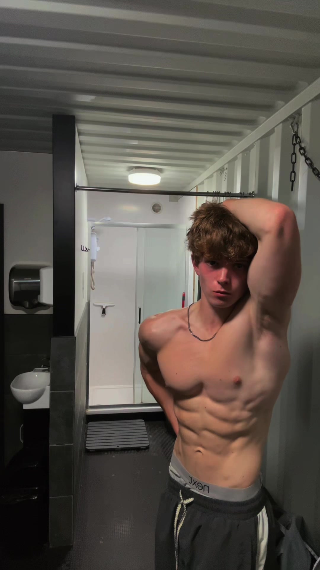 @etienlifts
