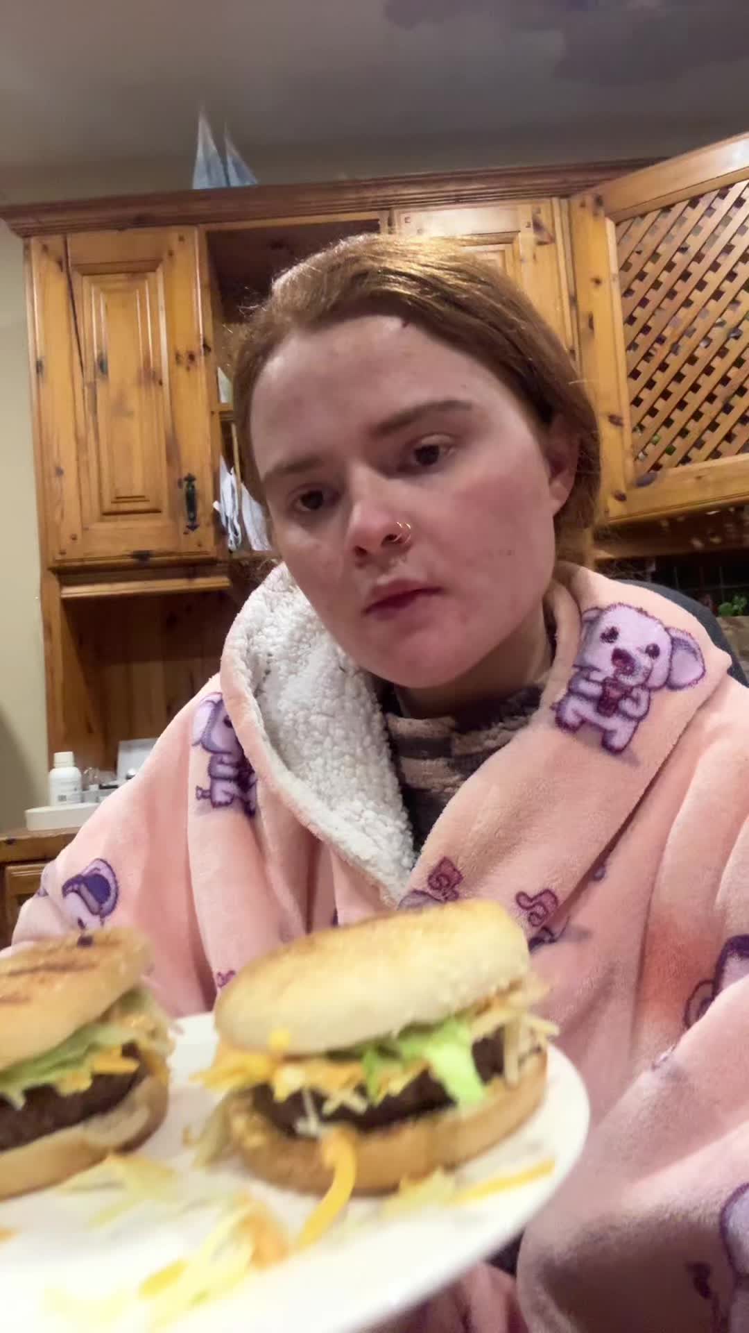 @Isabella