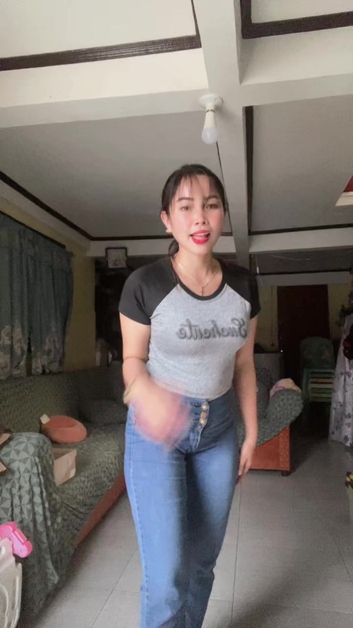 @Isla Miles🛍️