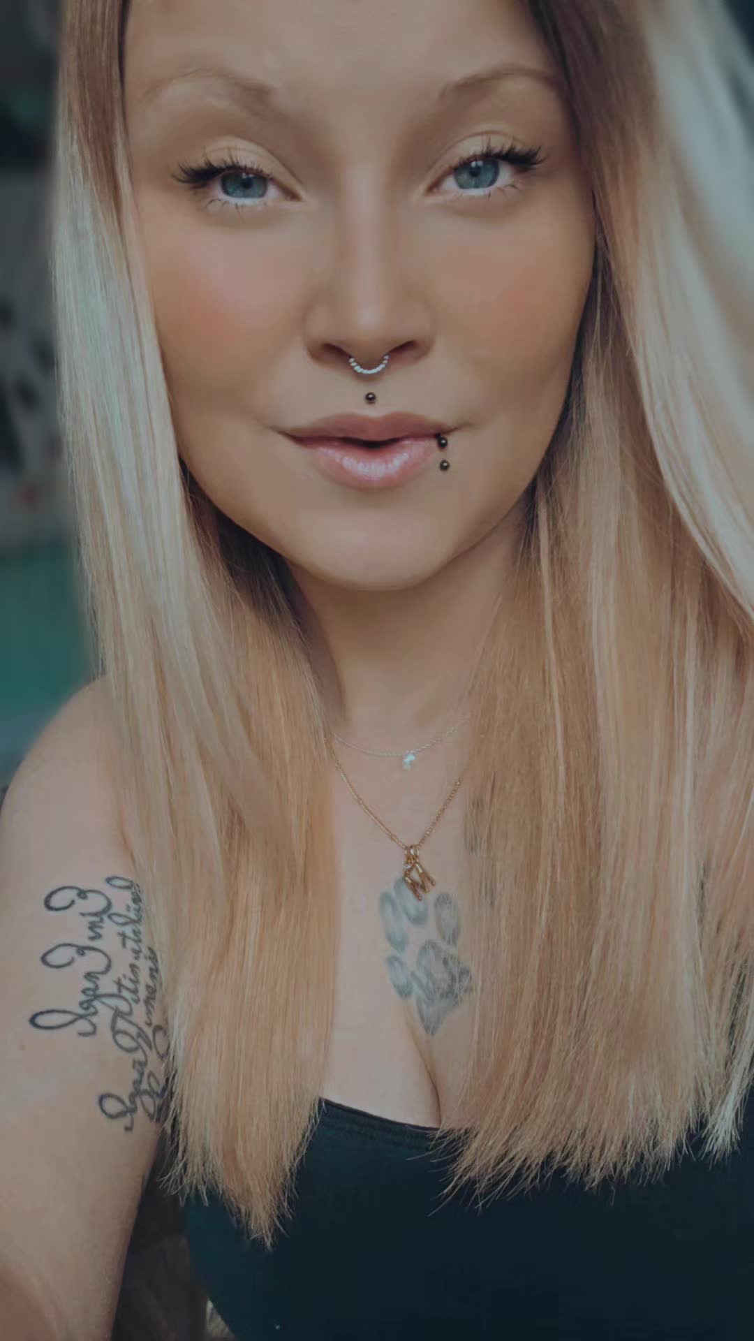 @Melissa 🦋⃤