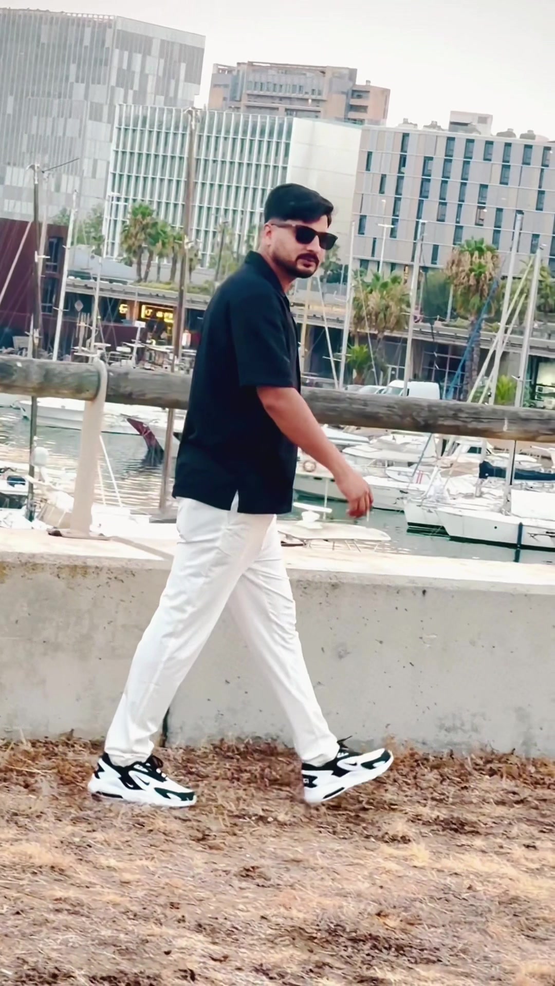 @Malik Zahid 🇪🇦