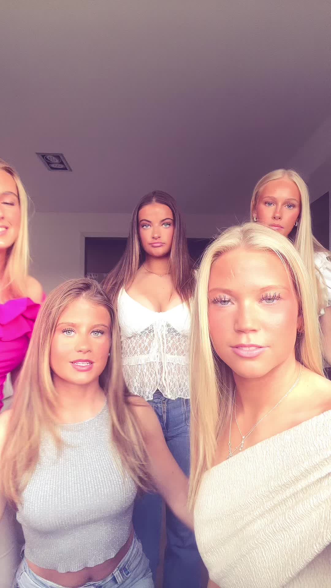 @leahbergee