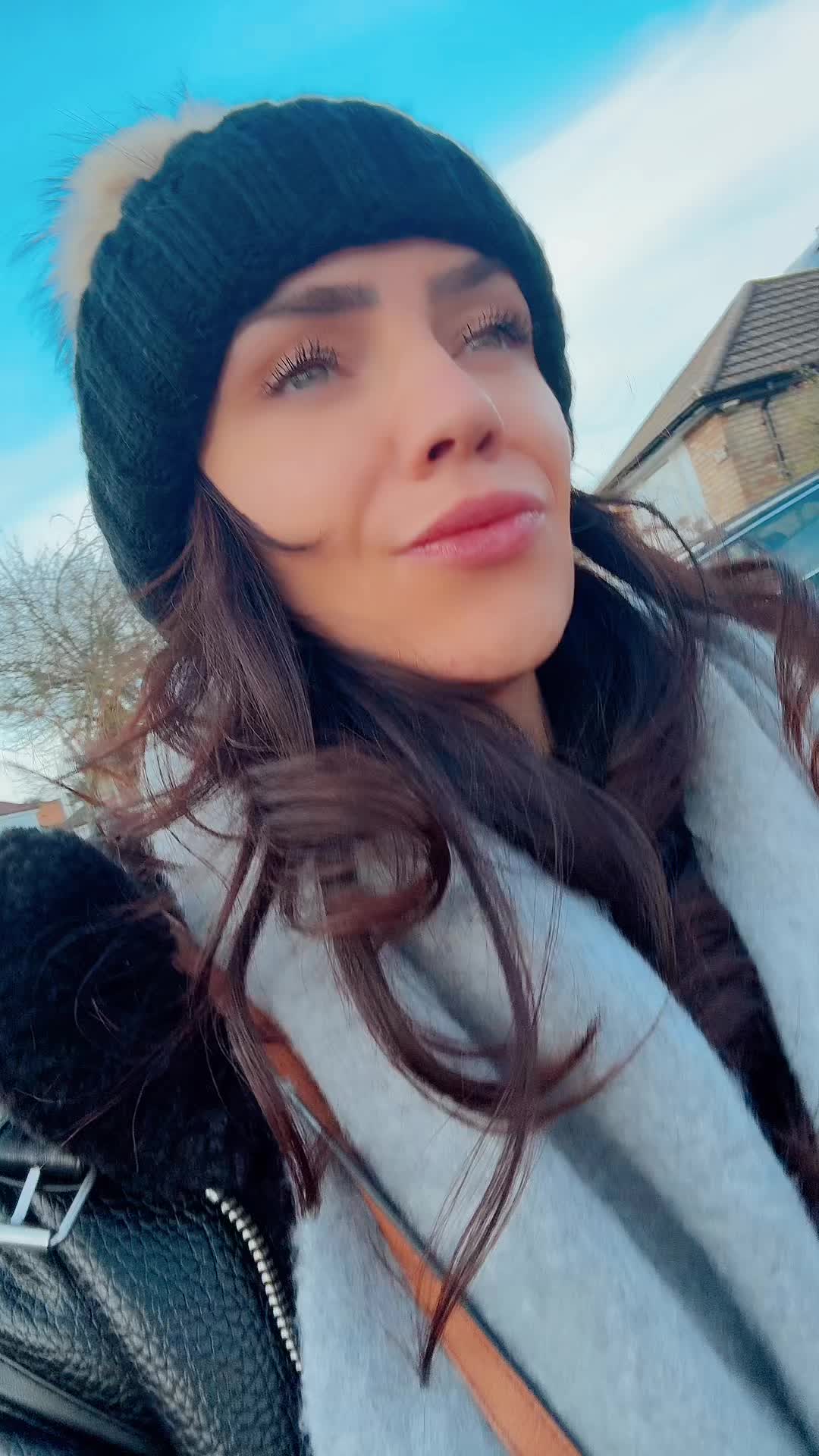 @Hollydollydollsxxx