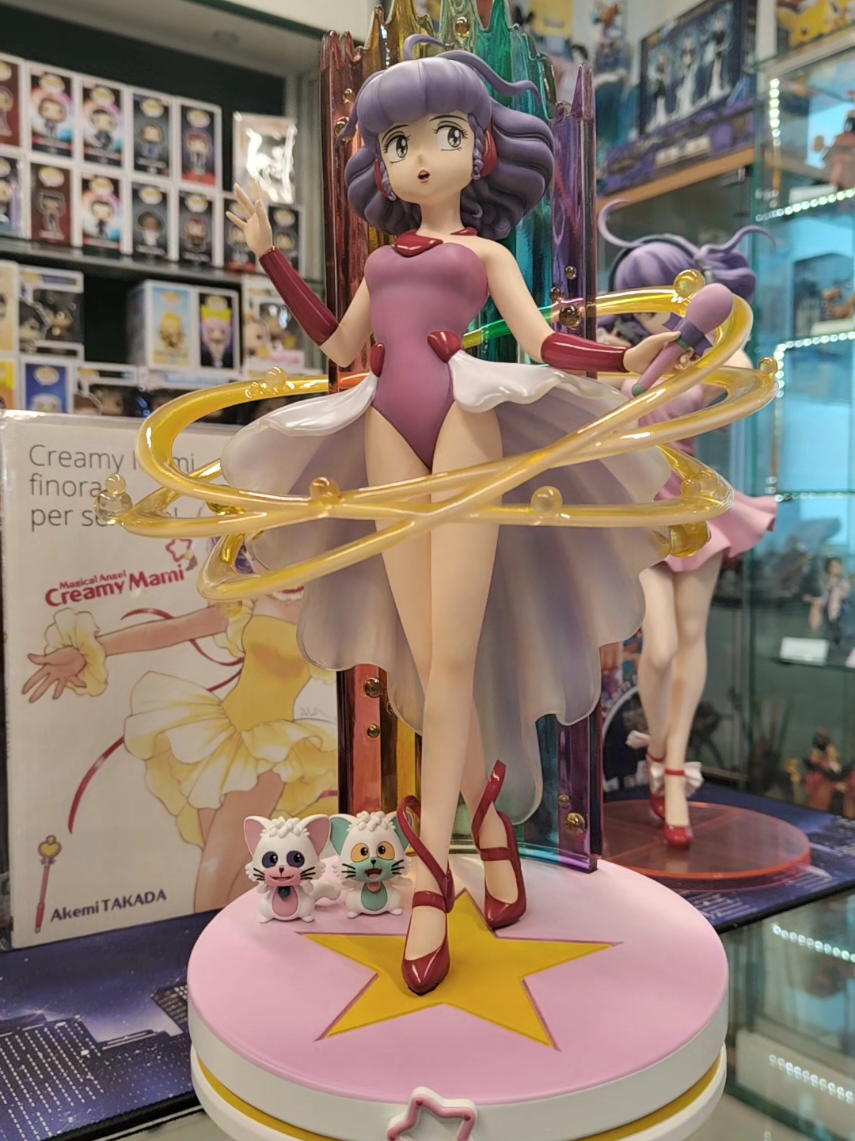@OtakuHeroFumetteria