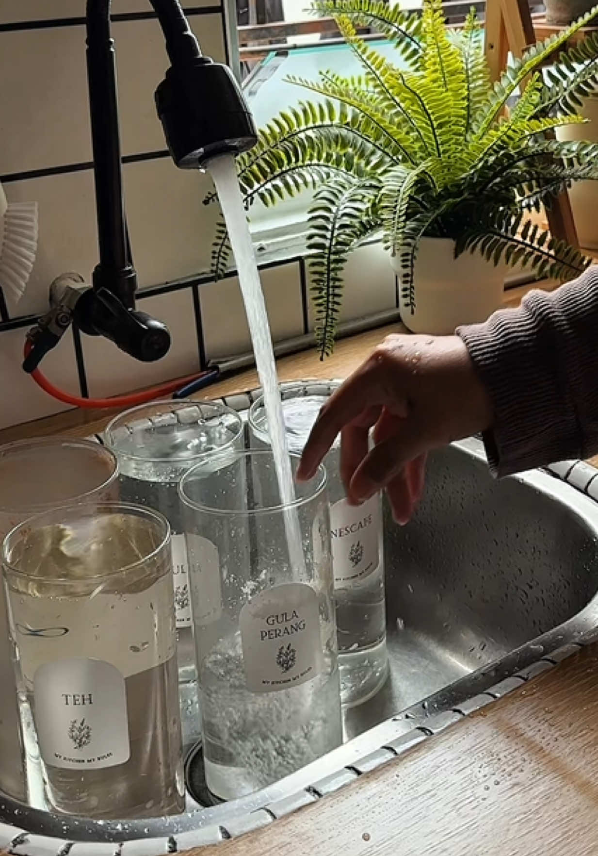@YatiYatun