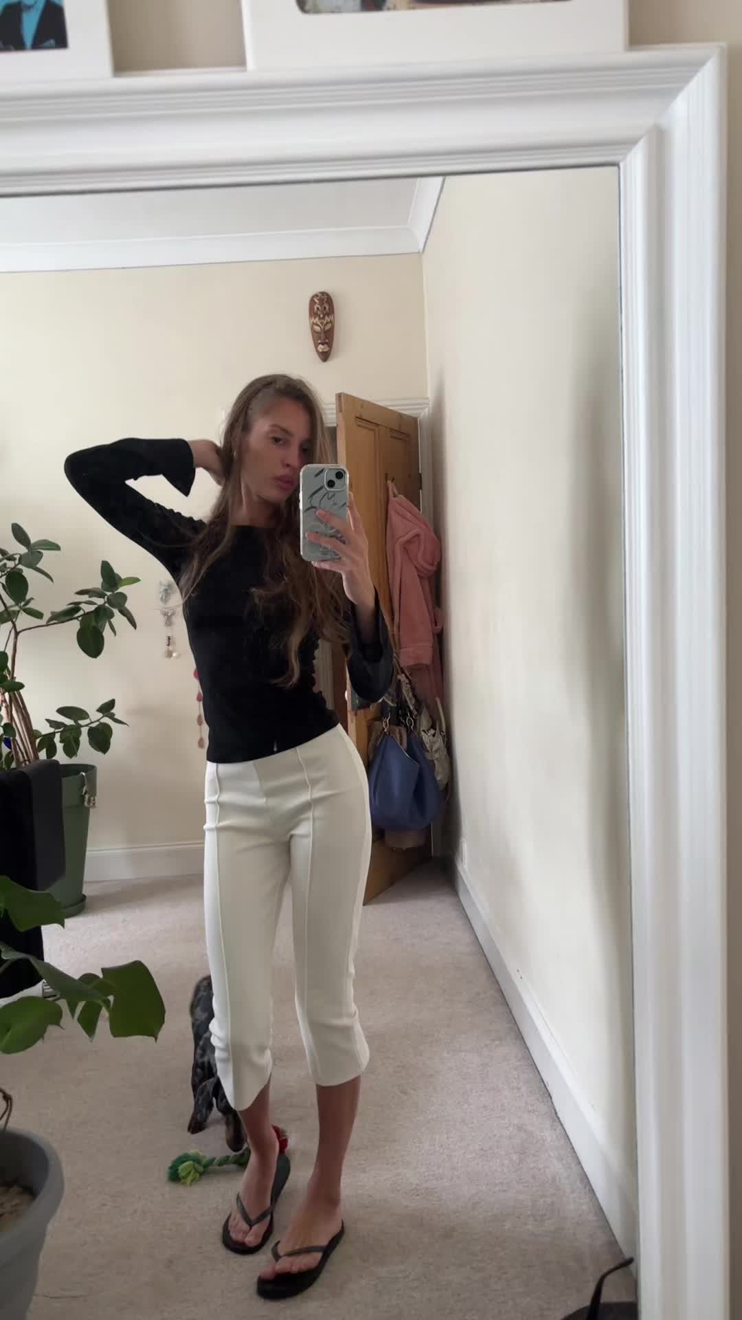 @🦢Adrija🦢