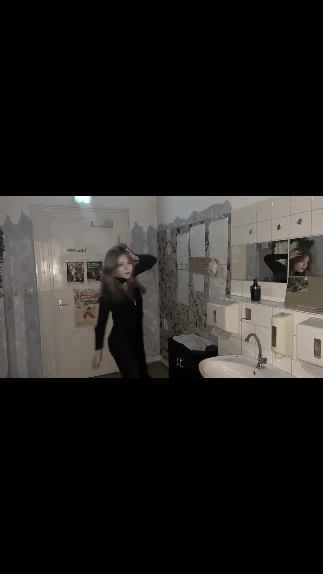 @лисяо