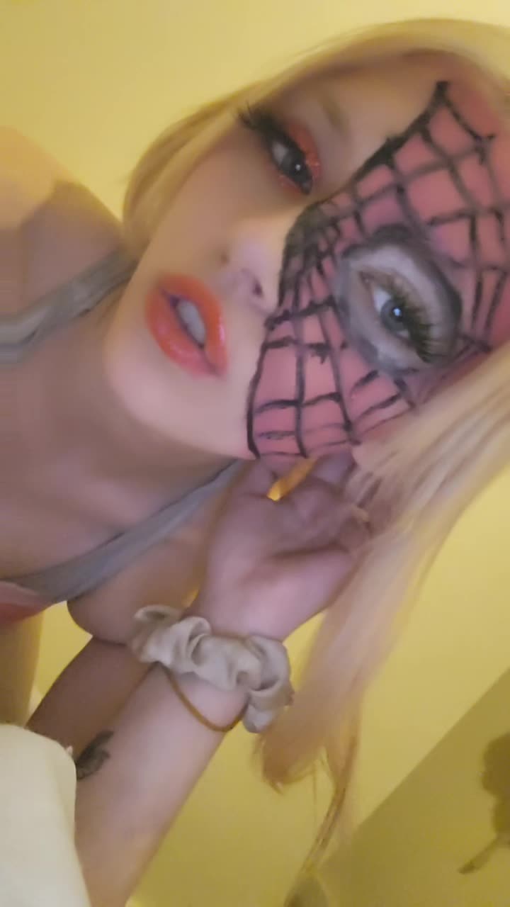 @Harley Quinn 😘