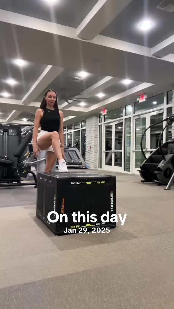 @essence.larasemar
