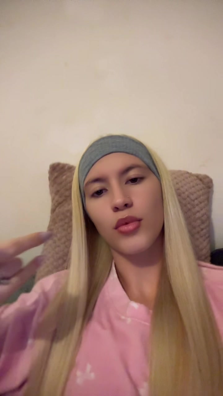 @Inaya30k🤍