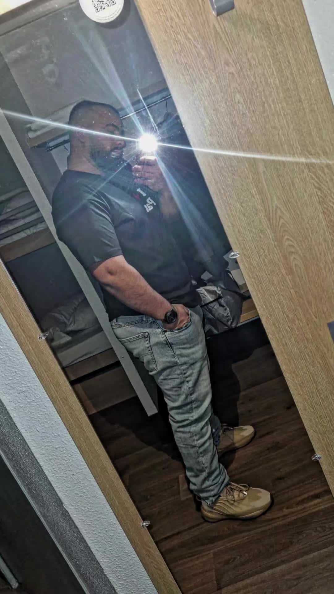 @Emra H Hyseni