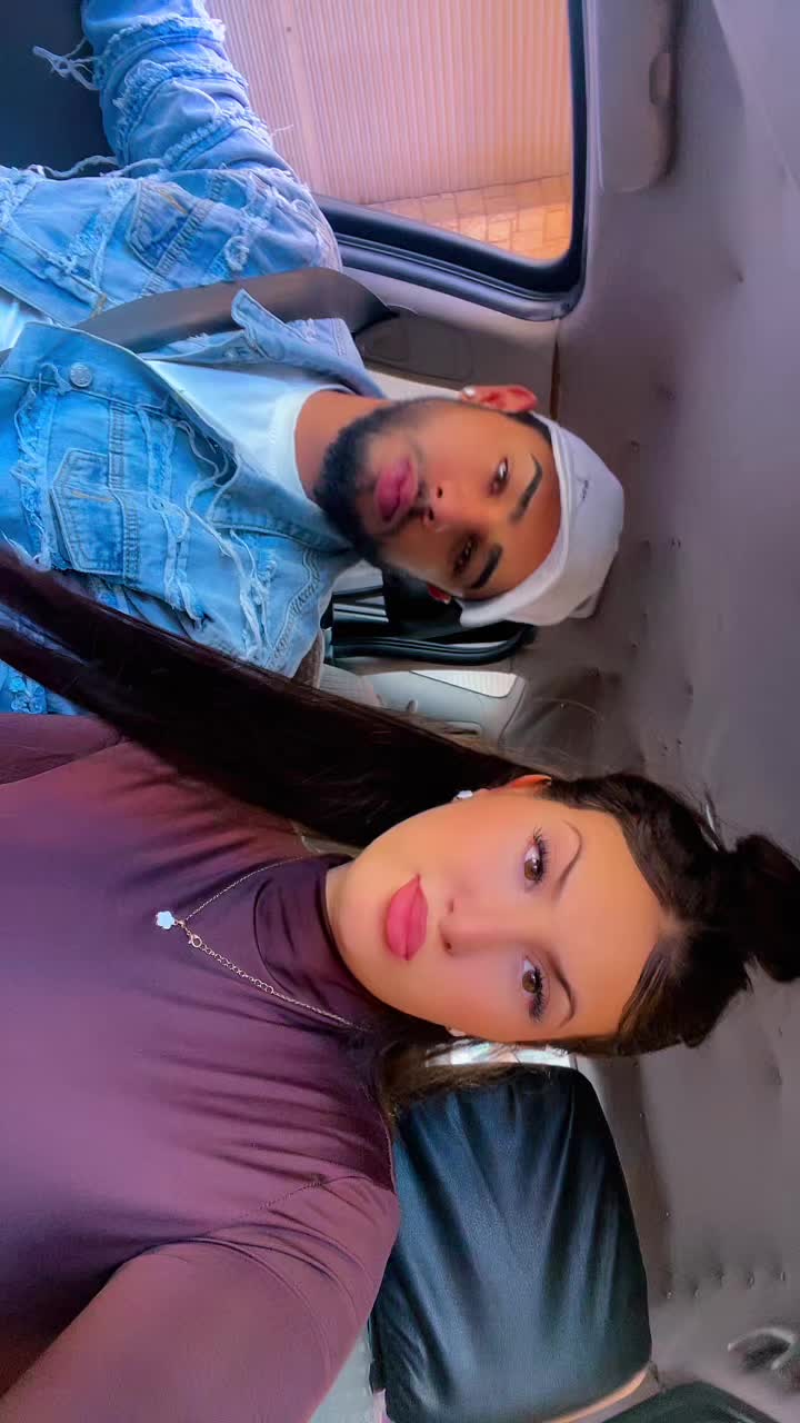 @Antonio y coraima