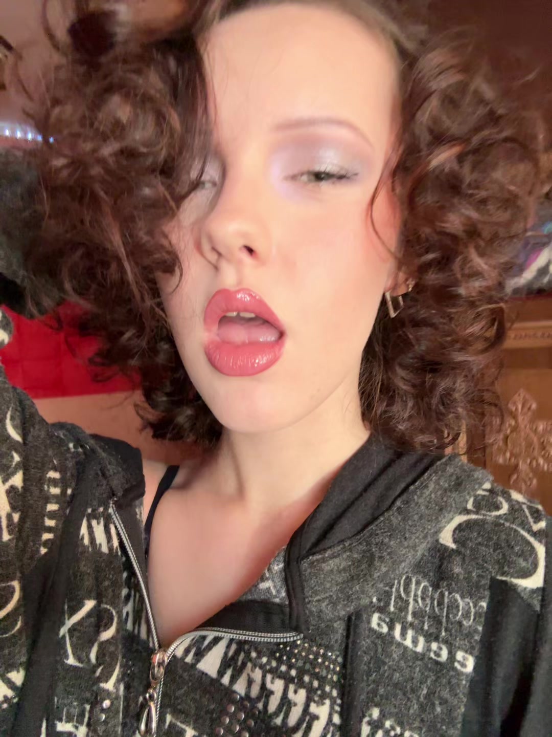 @Аня
