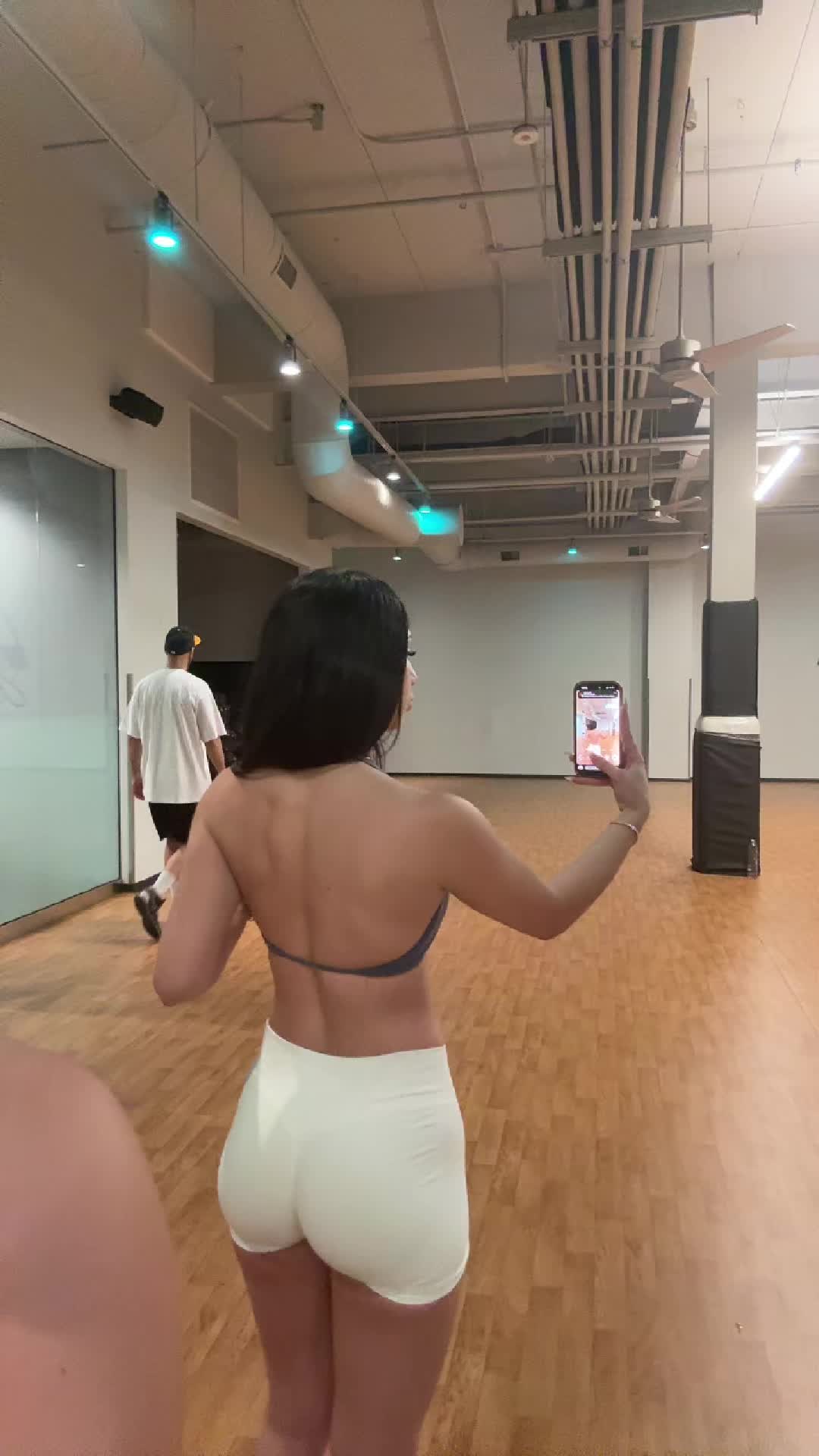 @💋