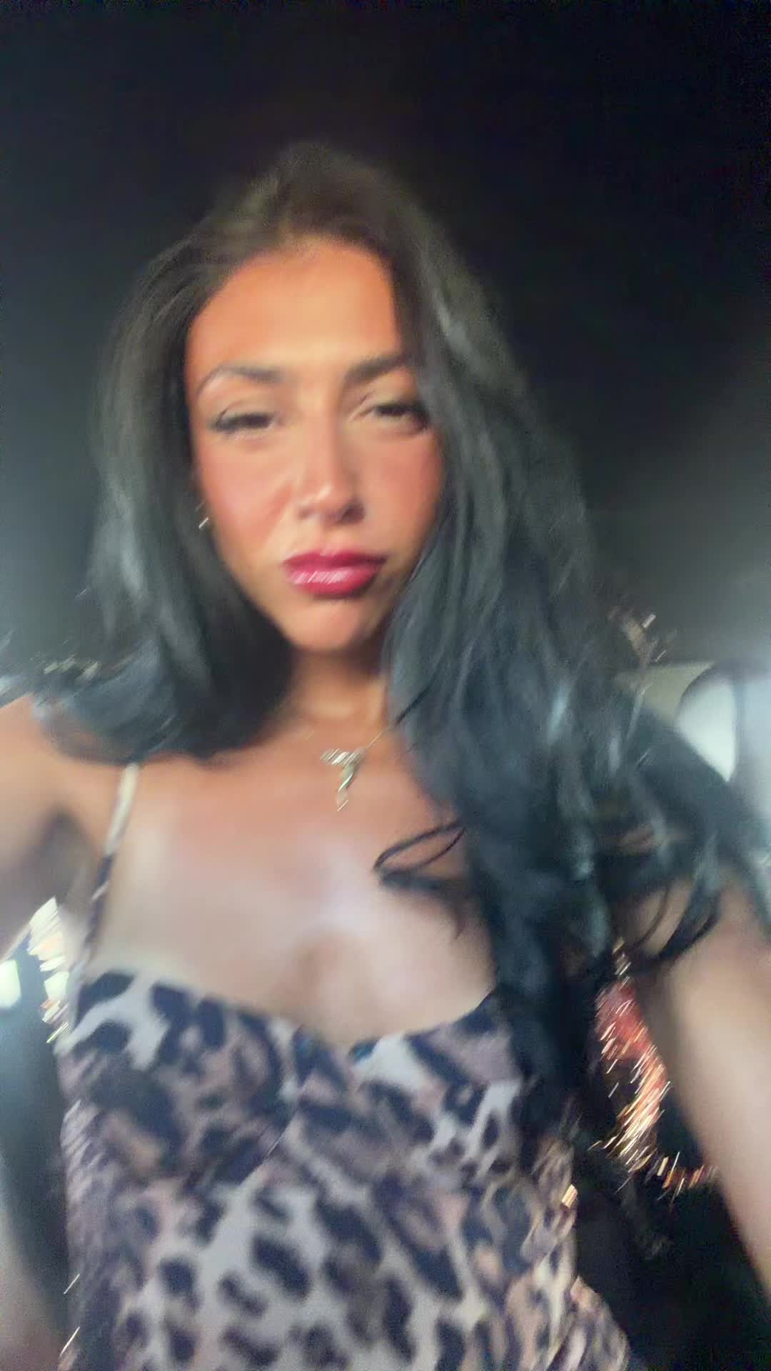 @alexaalbanese