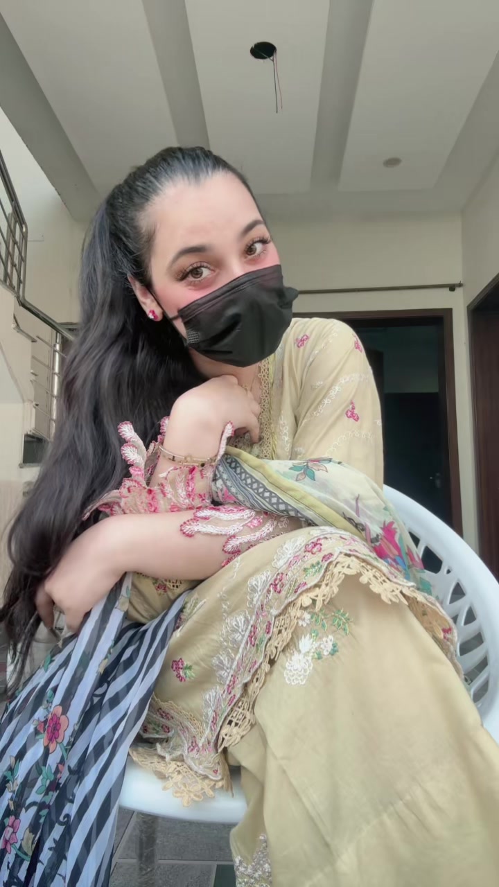 @آمنہ♥️